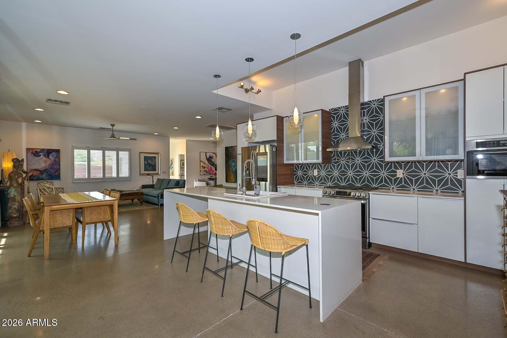 2109 E VIRGINIA Avenue