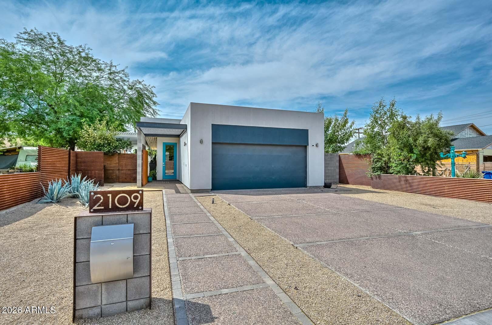 2109 E VIRGINIA Avenue