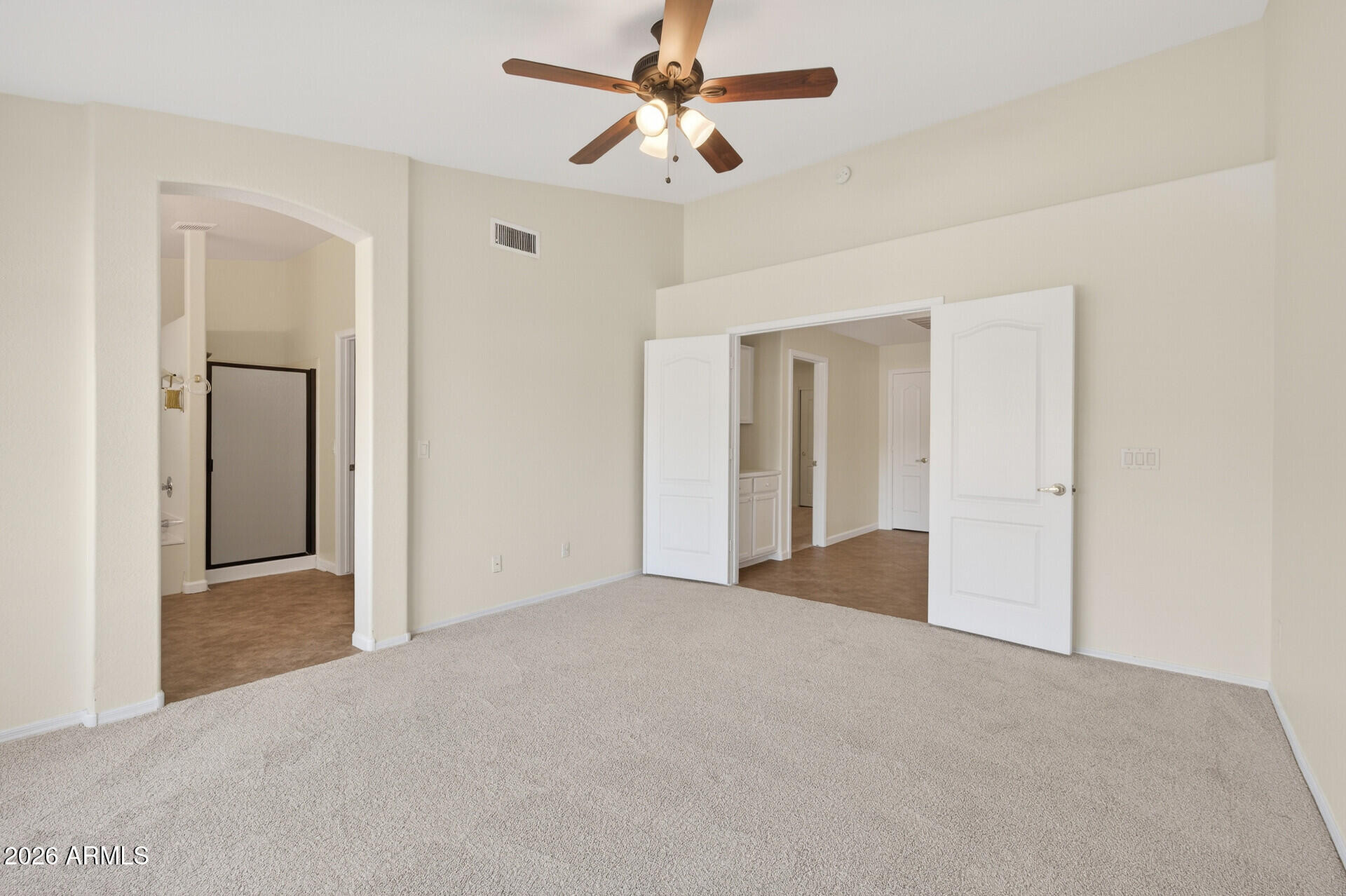 5330 W PONTIAC Drive