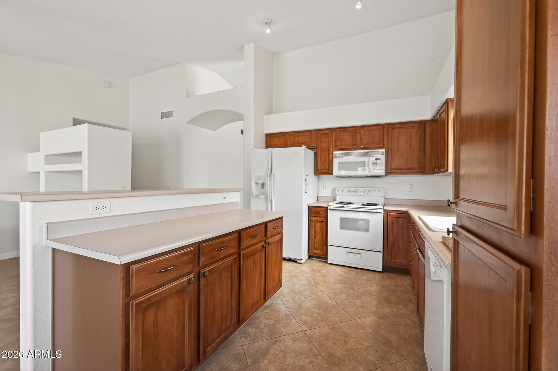 5330 W PONTIAC Drive