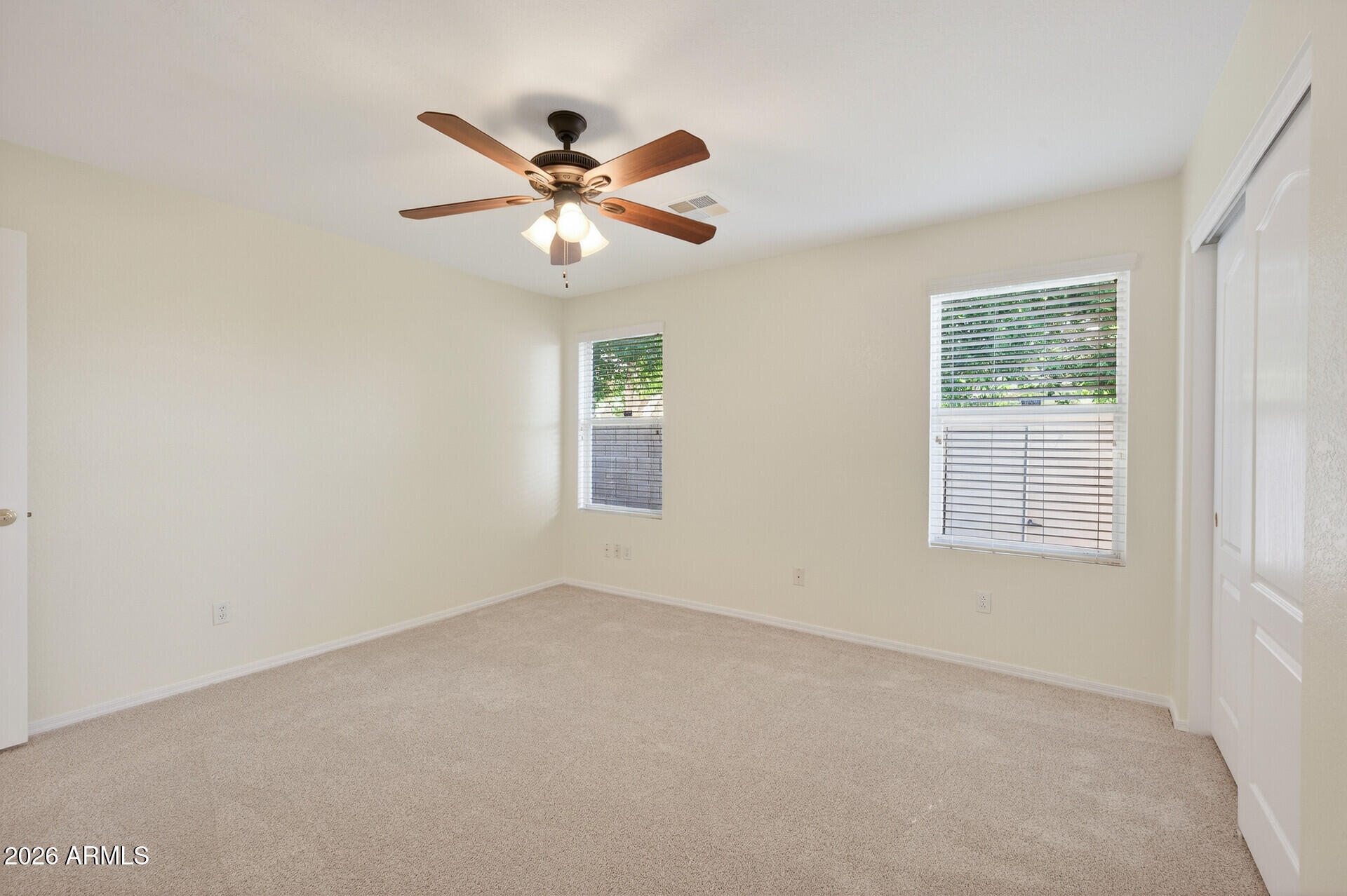 5330 W PONTIAC Drive