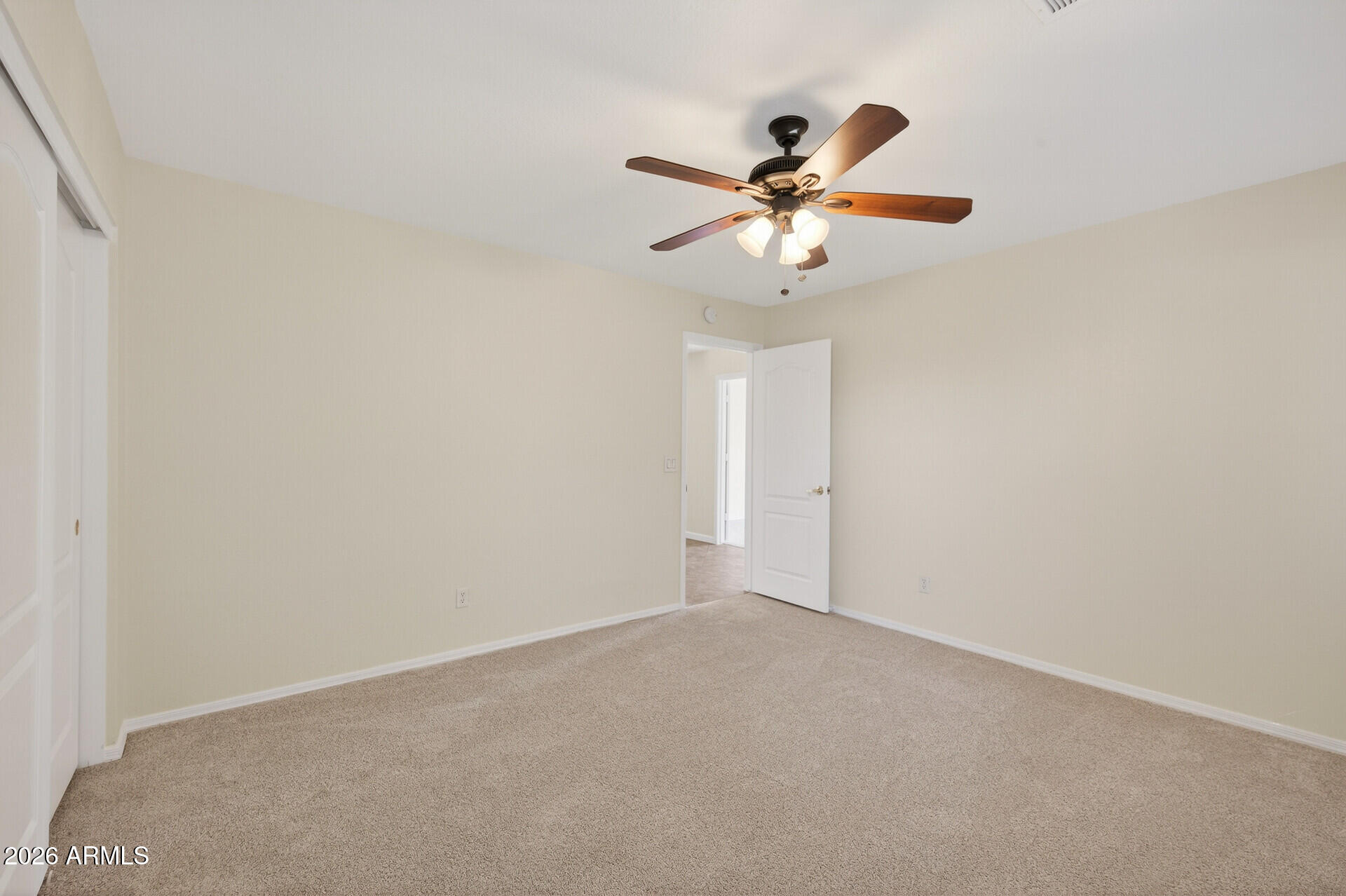 5330 W PONTIAC Drive