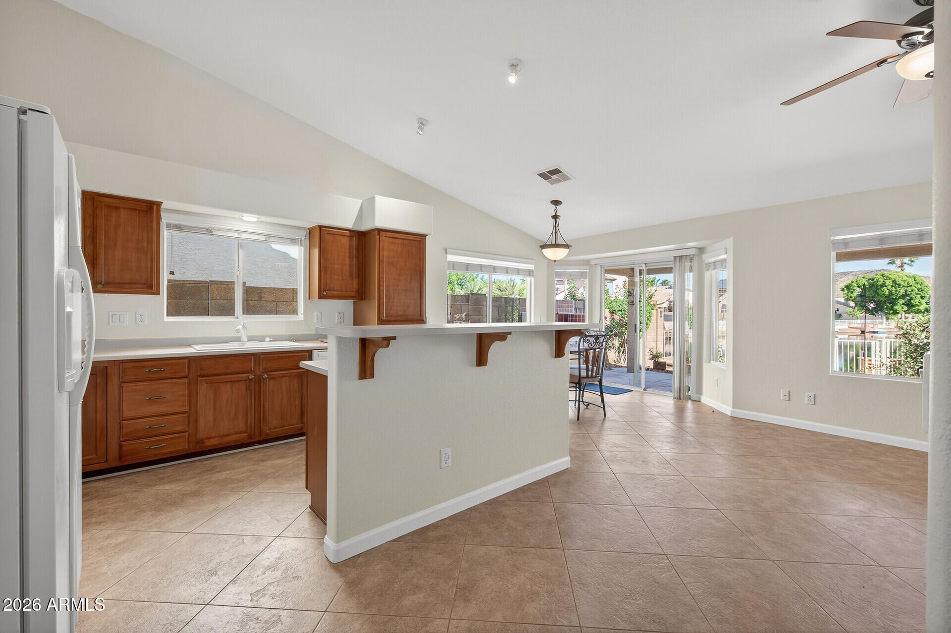 5330 W PONTIAC Drive