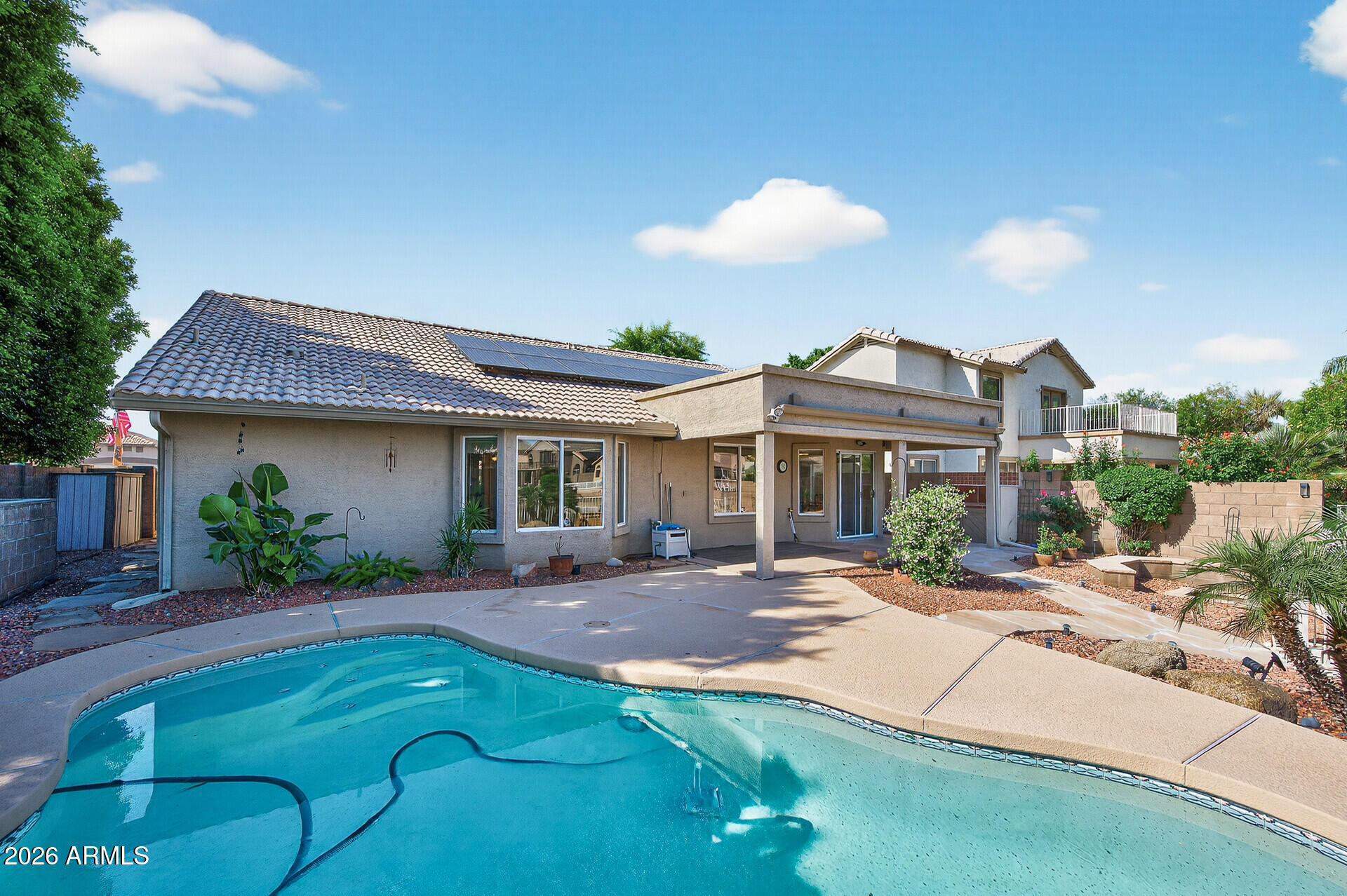 5330 W PONTIAC Drive