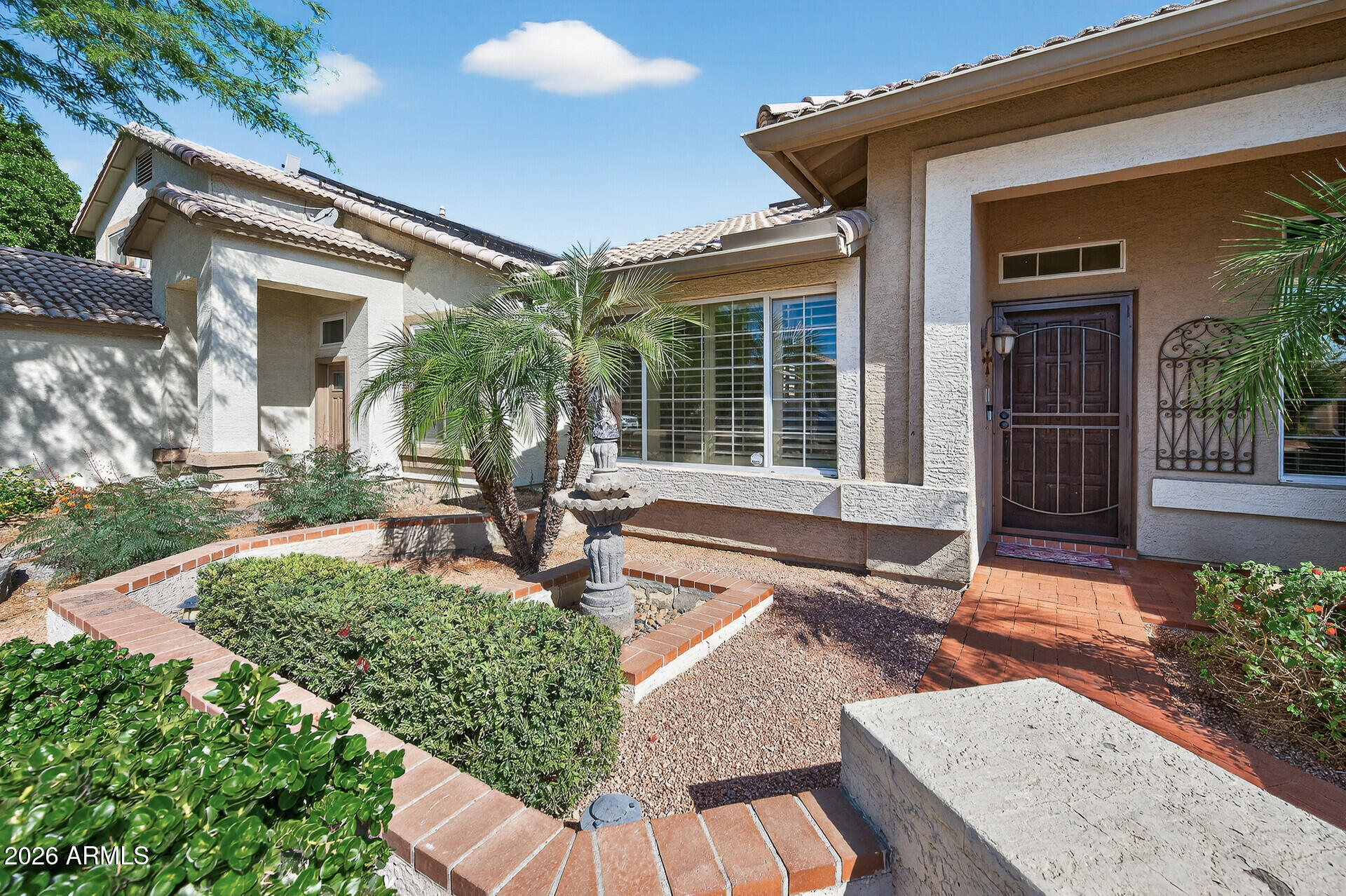 5330 W PONTIAC Drive