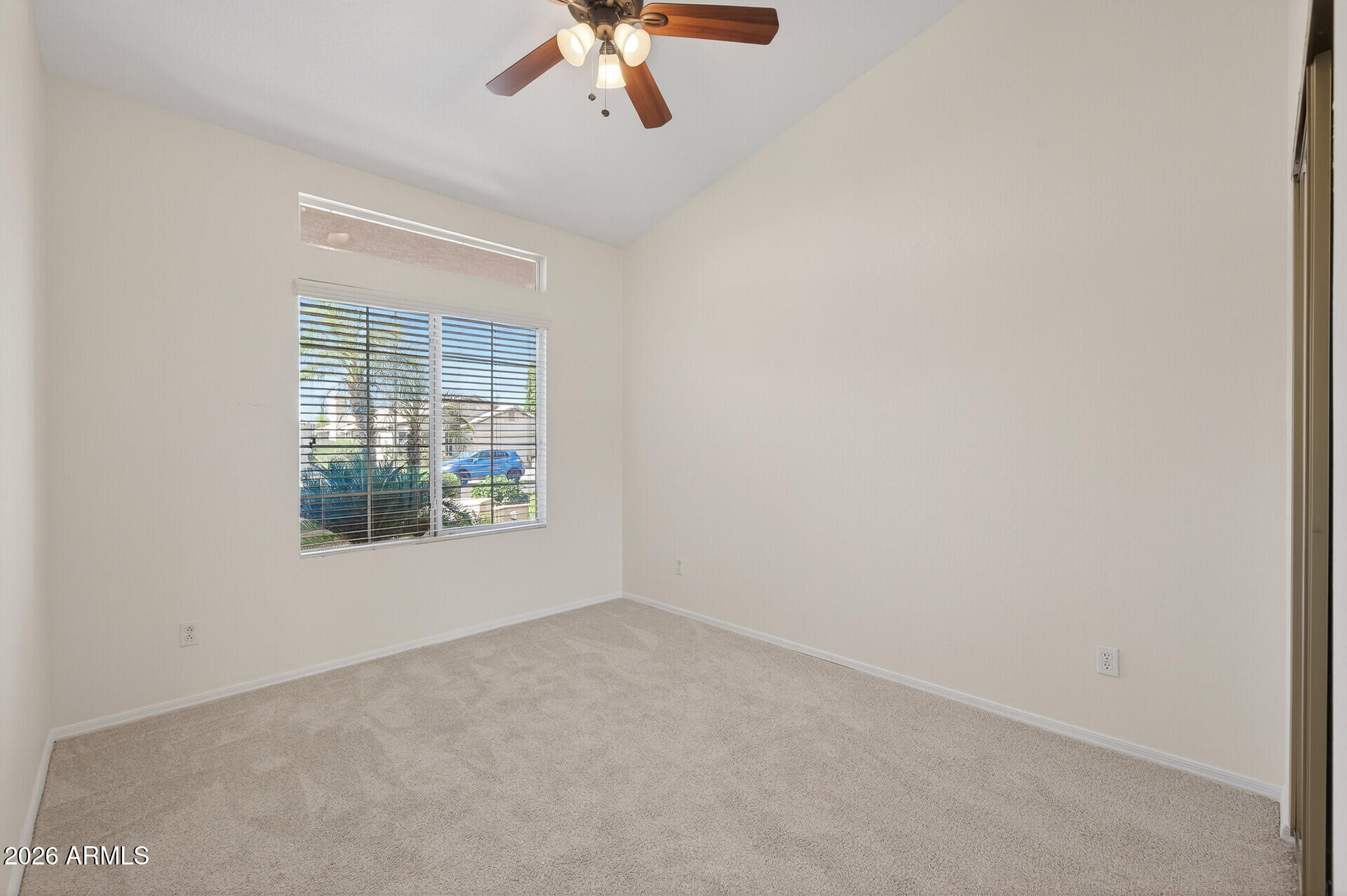 5330 W PONTIAC Drive