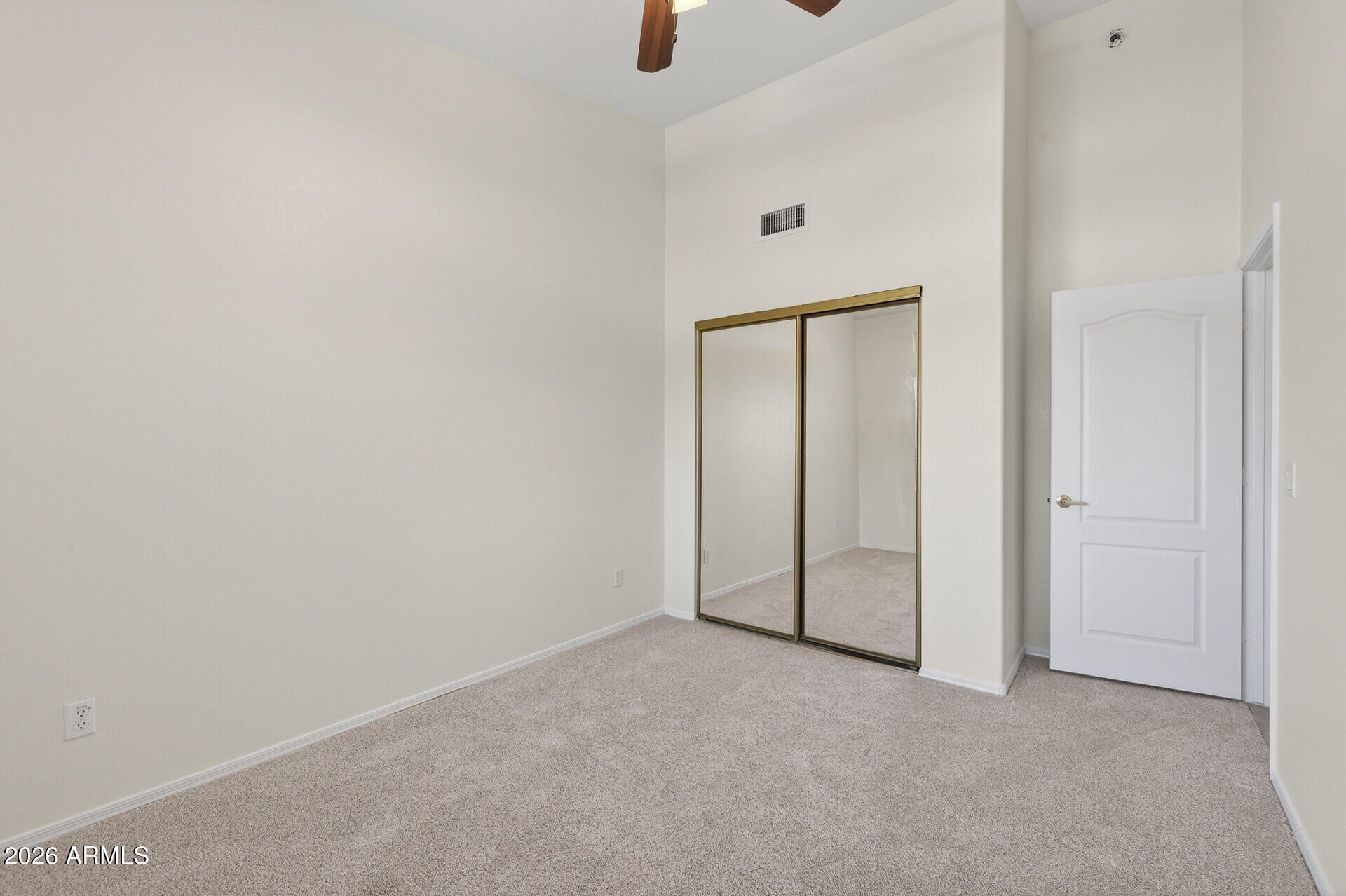 5330 W PONTIAC Drive