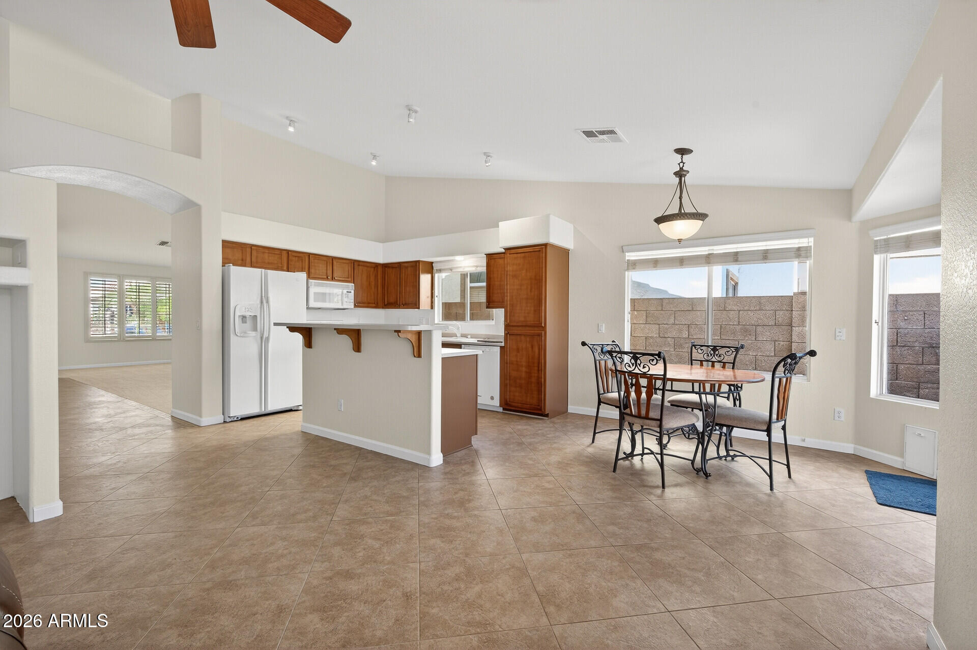 5330 W PONTIAC Drive