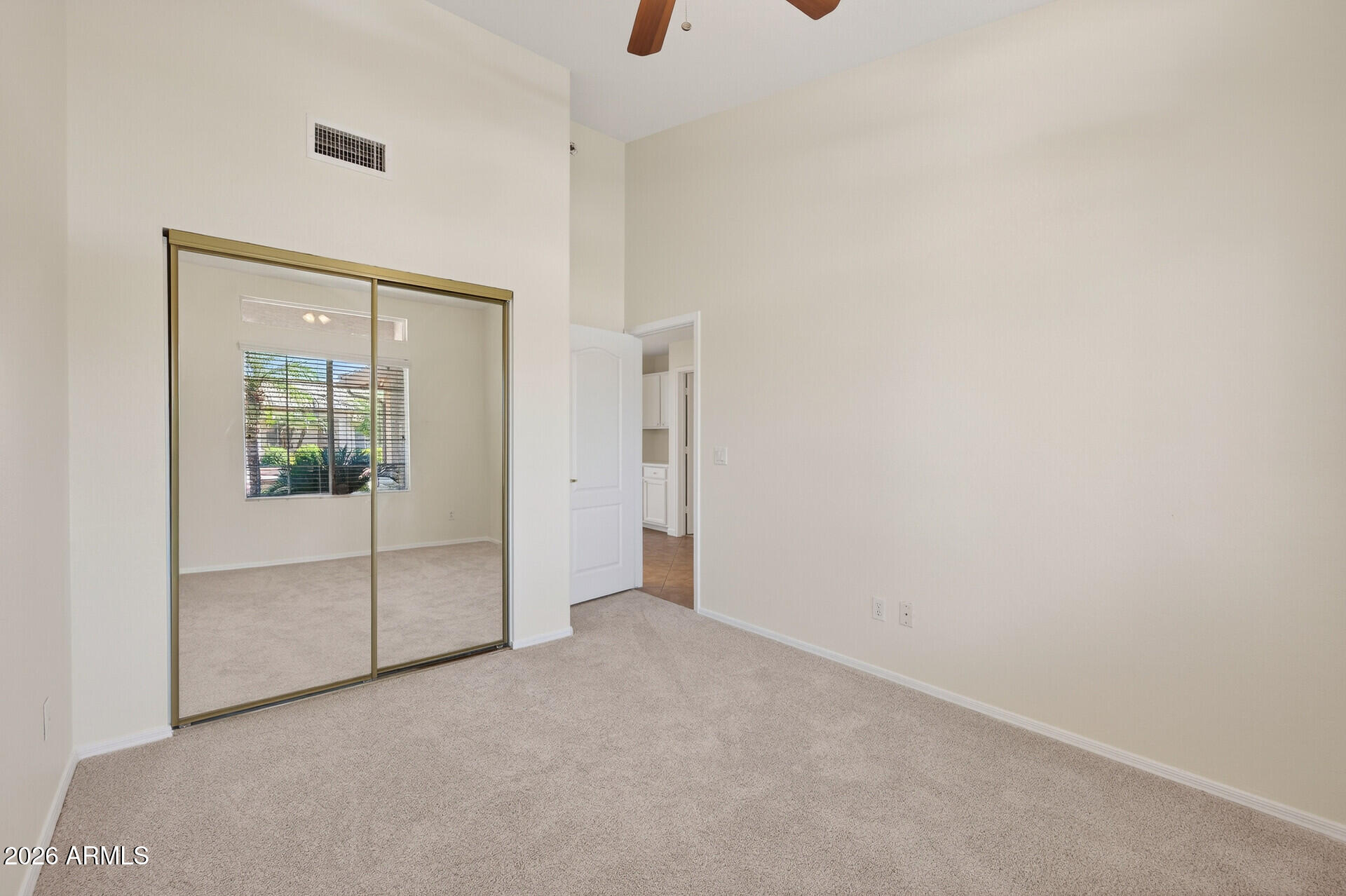 5330 W PONTIAC Drive