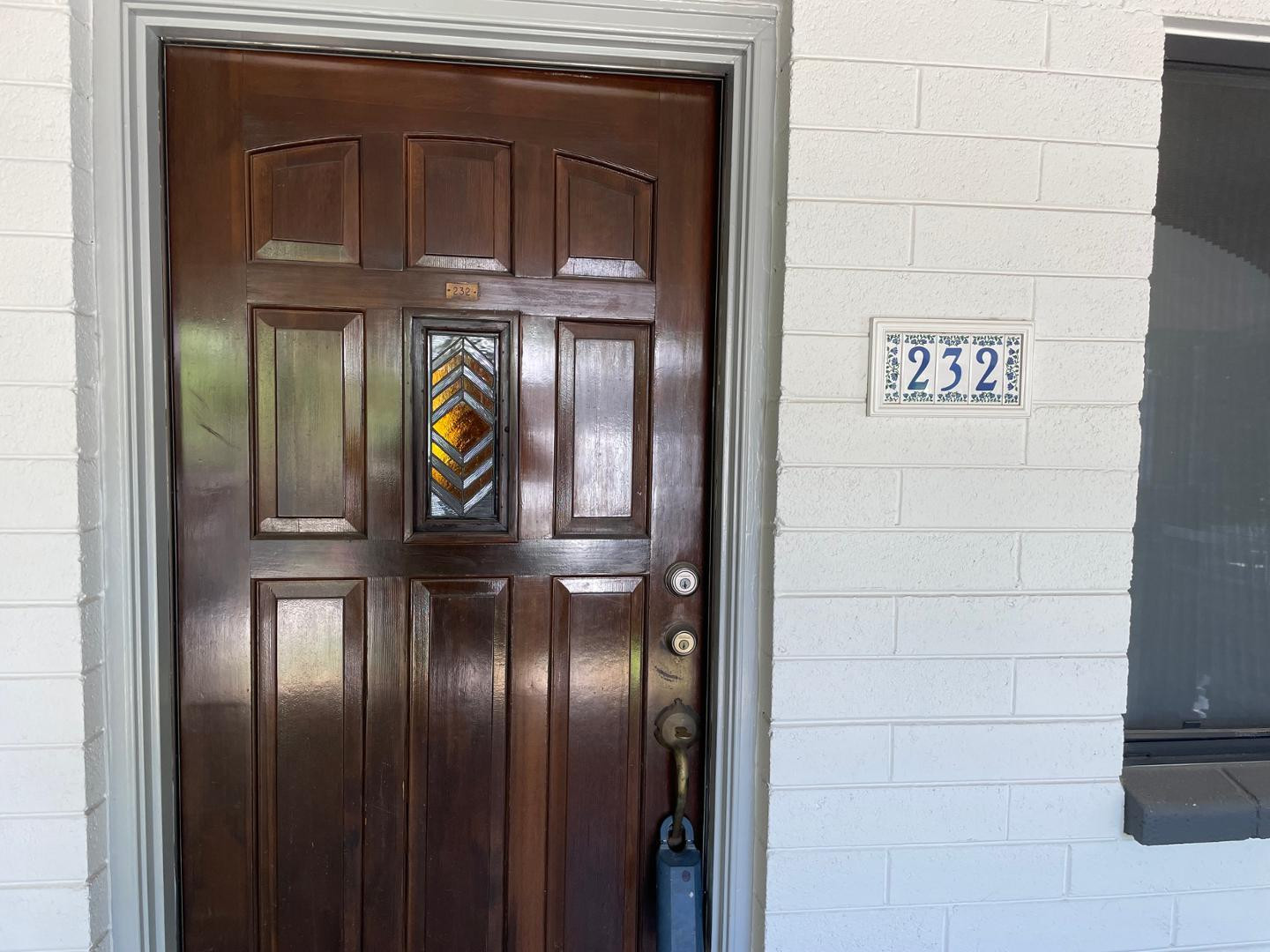 749 E Montebello 232