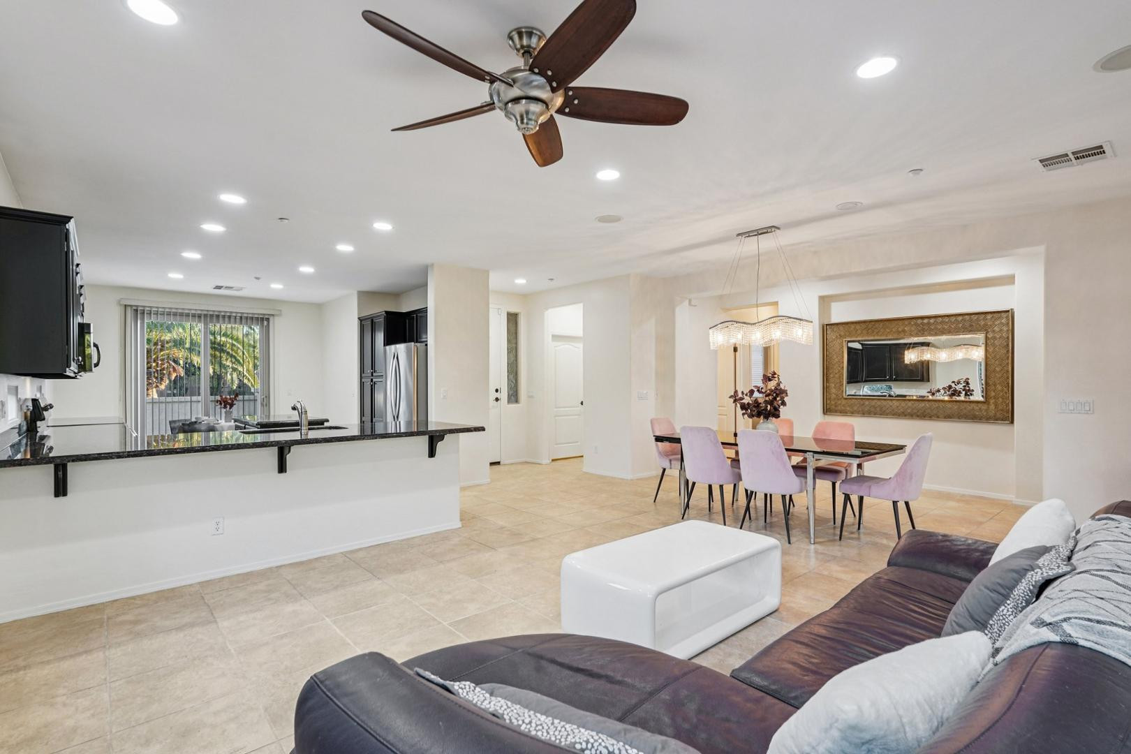 12600 W Rosewood