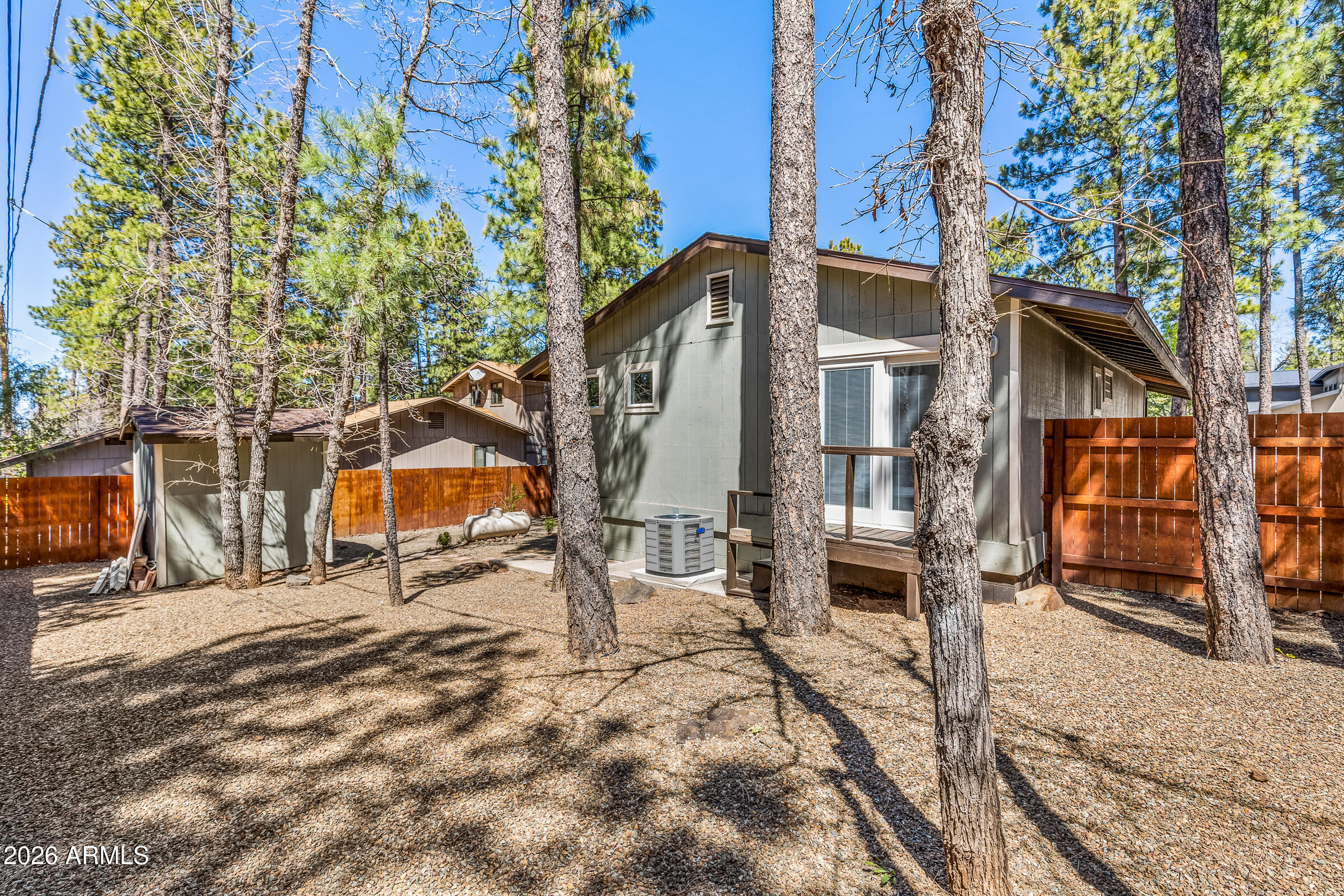 1345 E JAGUAR Lane