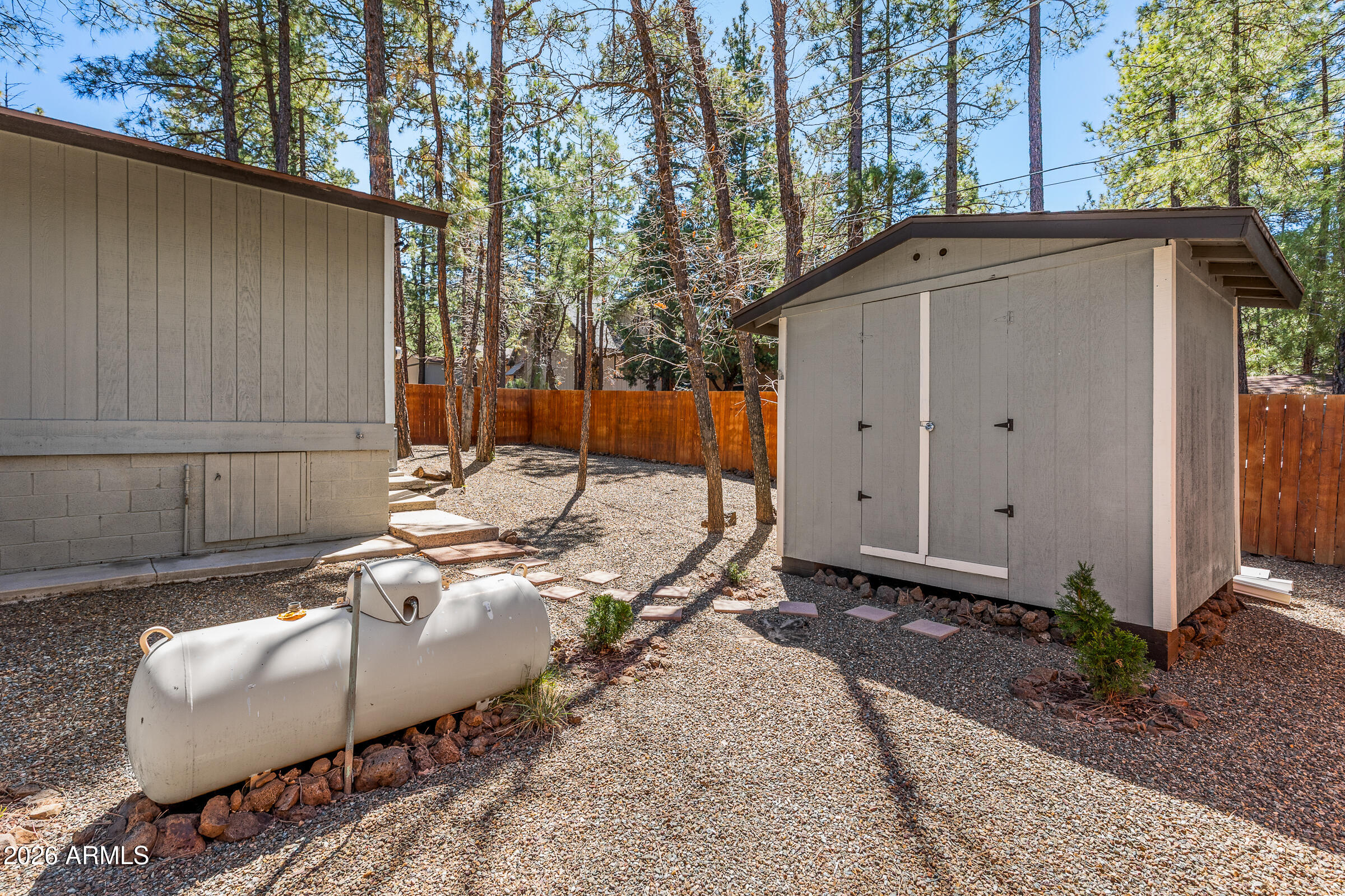 1345 E JAGUAR Lane