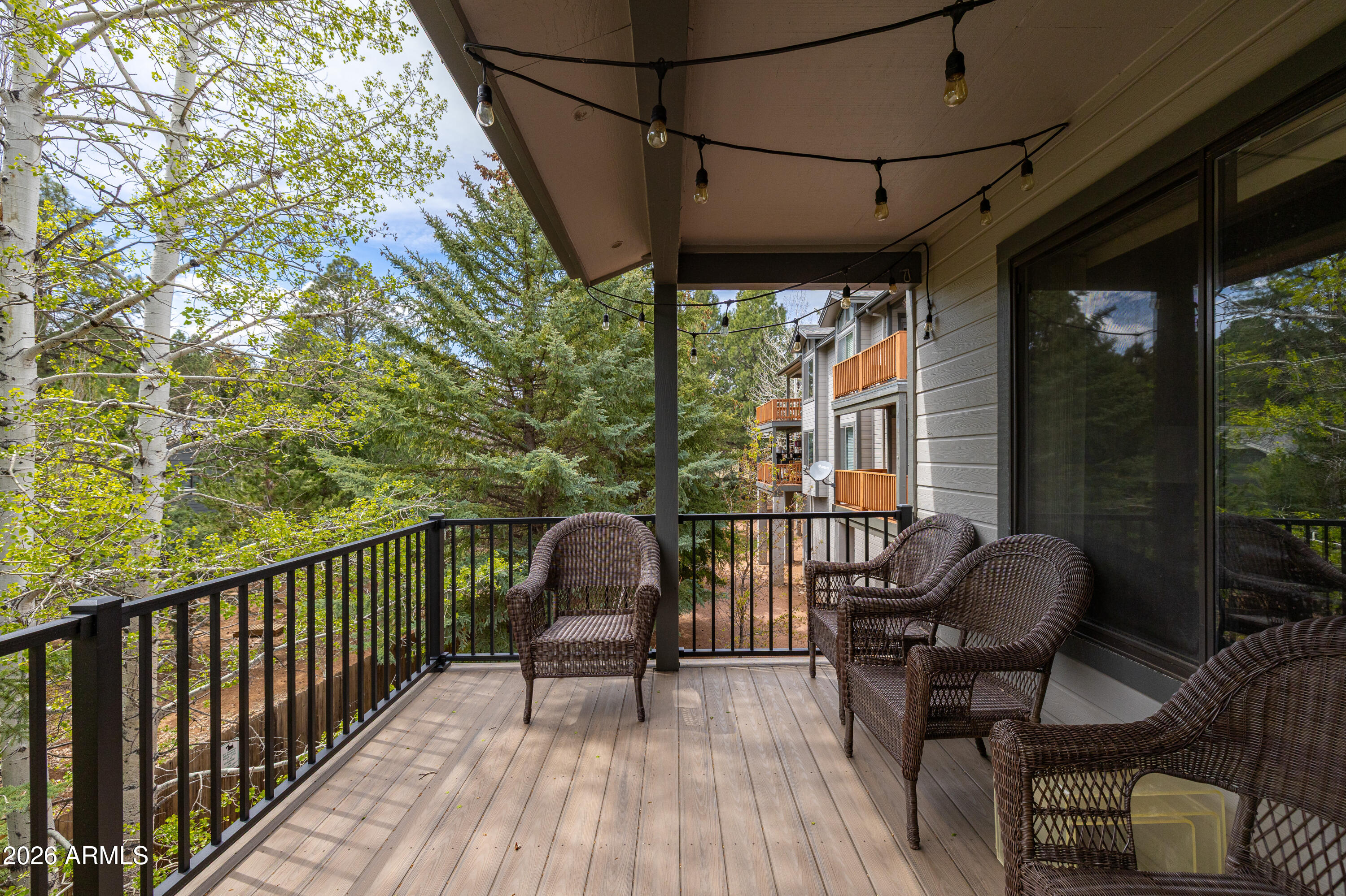 6475 E SETTLERS RUN Road 14