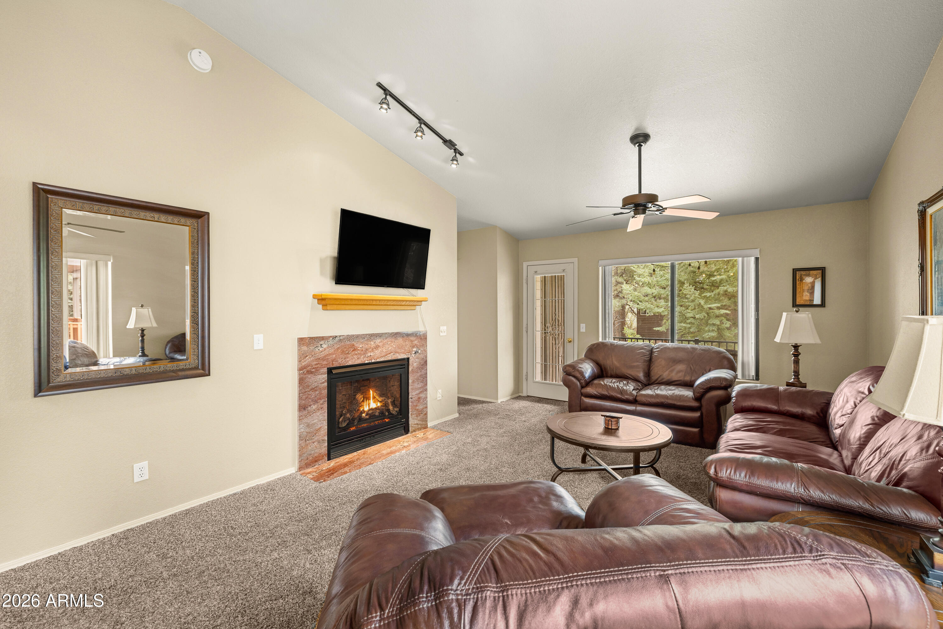 6475 E SETTLERS RUN Road 14