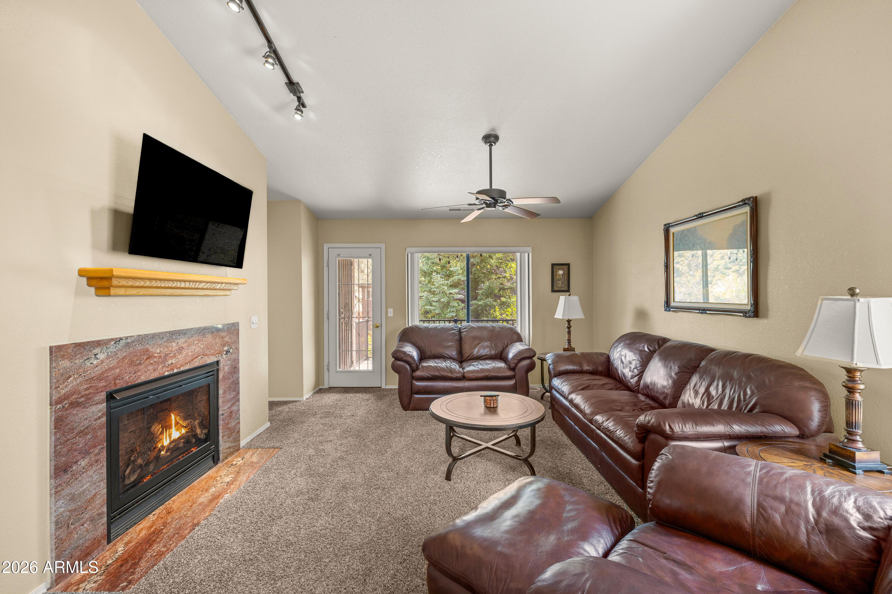 6475 E SETTLERS RUN Road 14