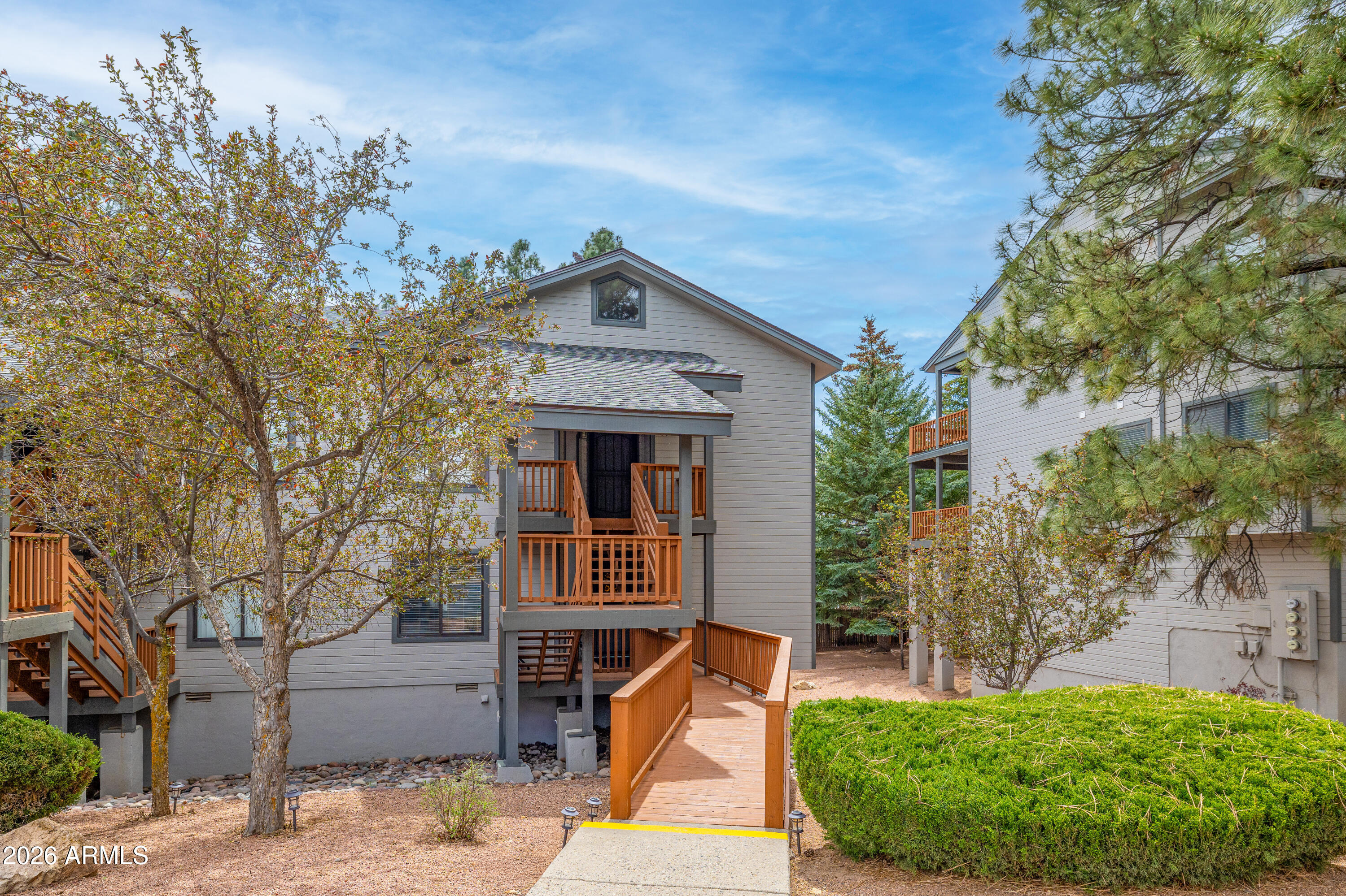 6475 E SETTLERS RUN Road 14
