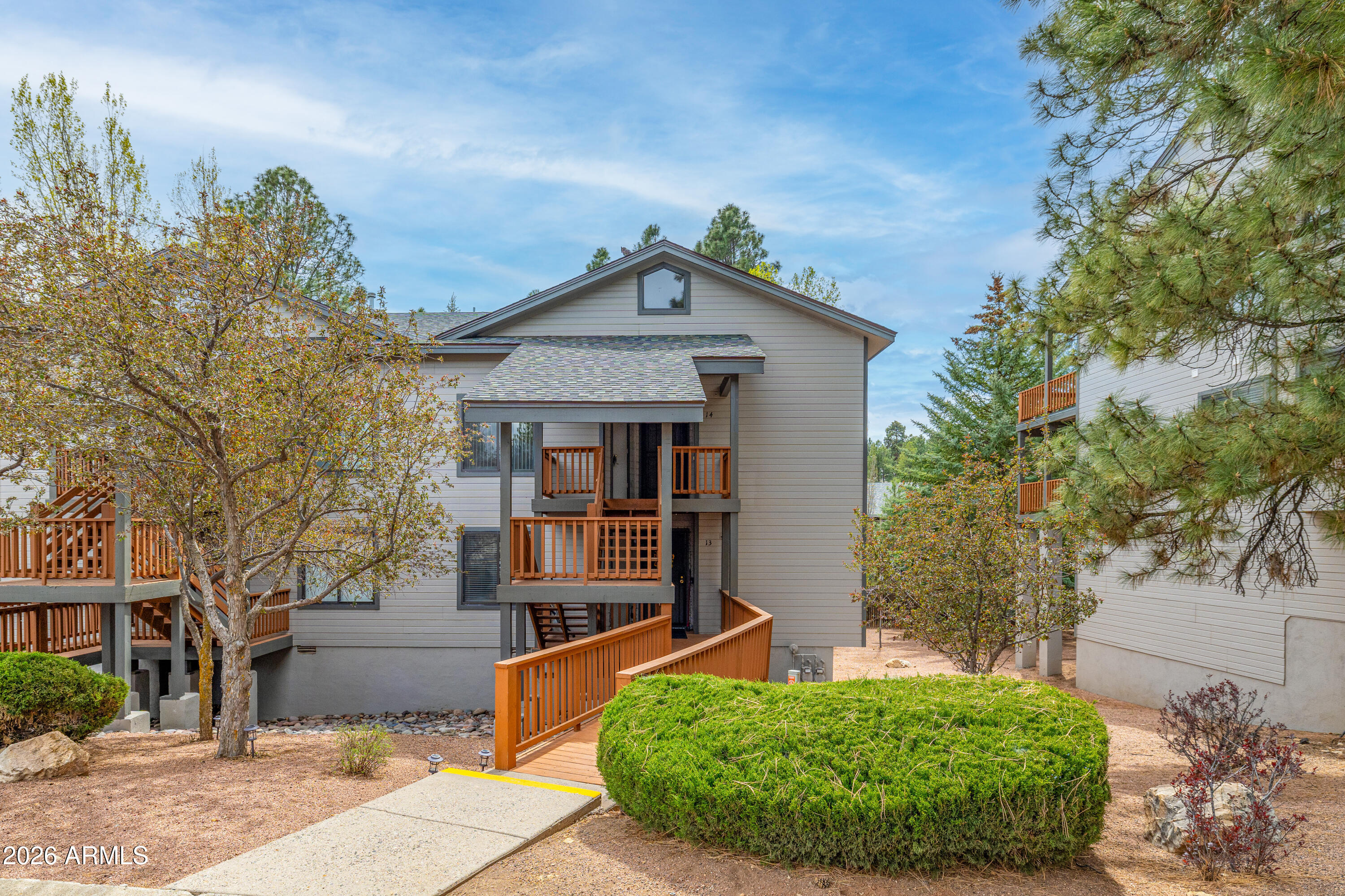 6475 E SETTLERS RUN Road 14