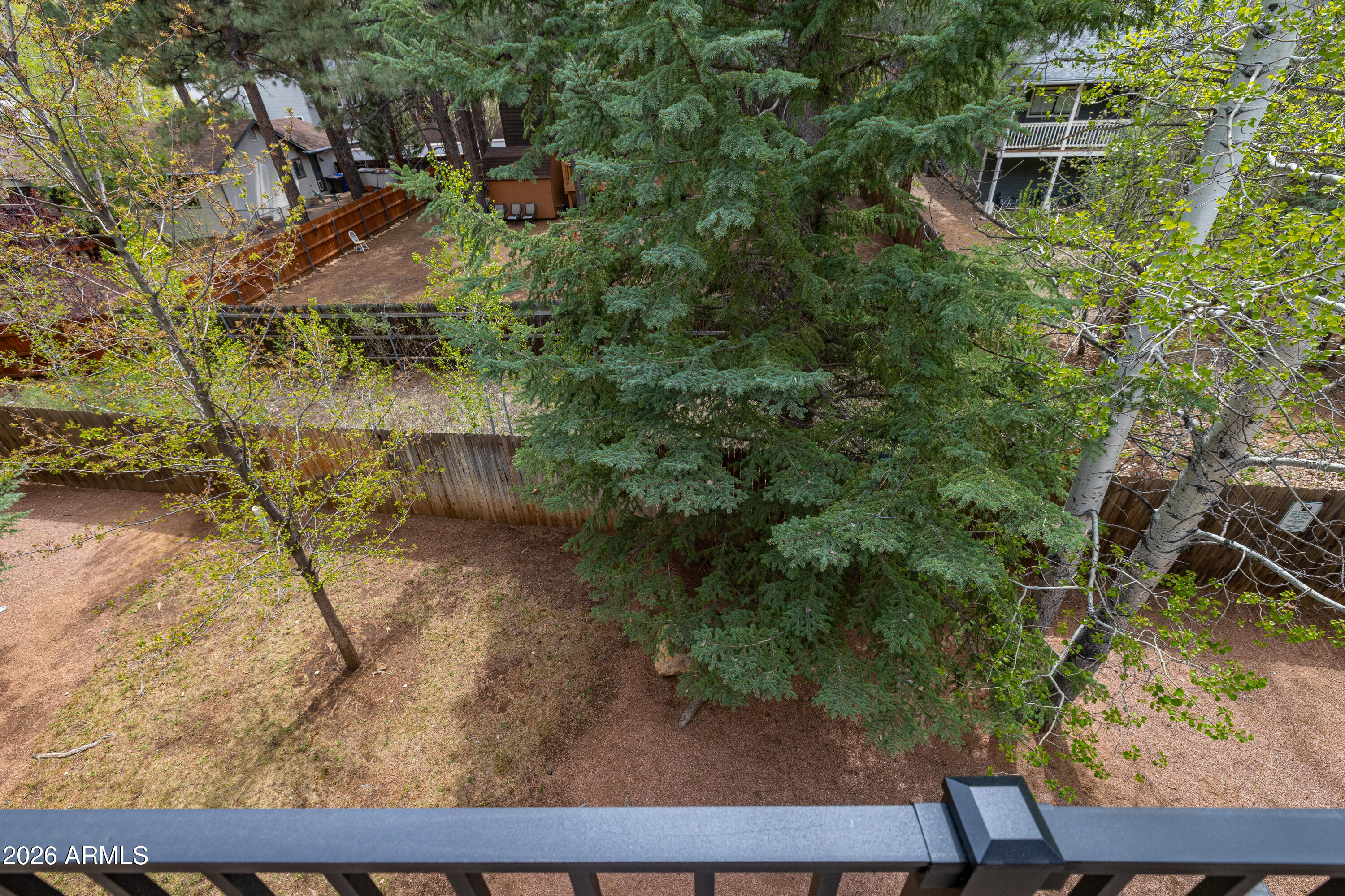 6475 E SETTLERS RUN Road 14