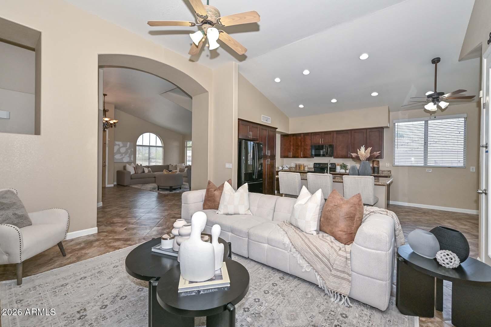 7444 W FOOTHILL Drive