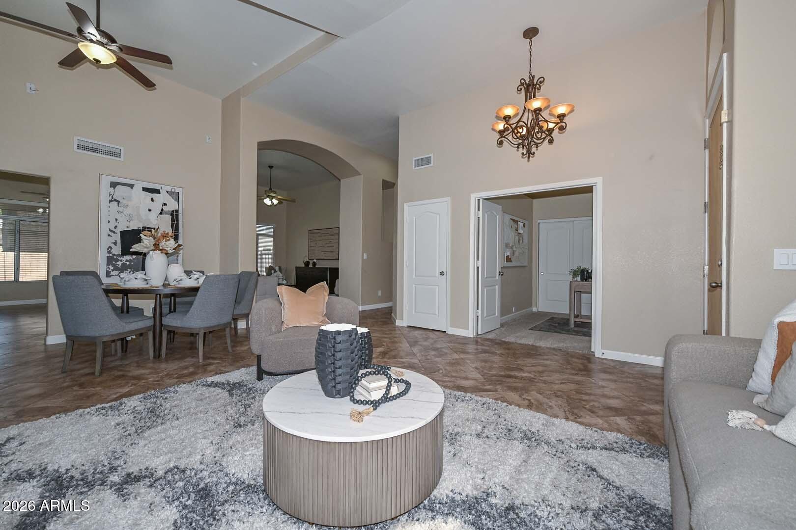 7444 W FOOTHILL Drive