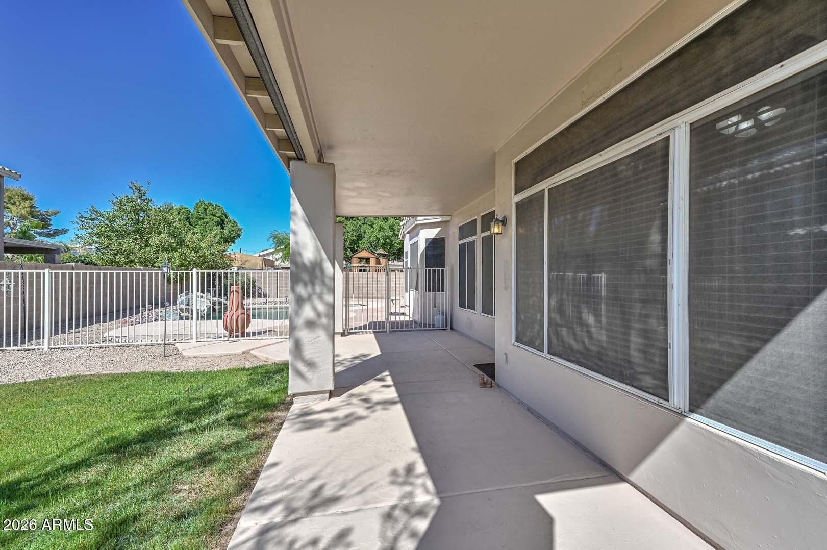 7444 W FOOTHILL Drive