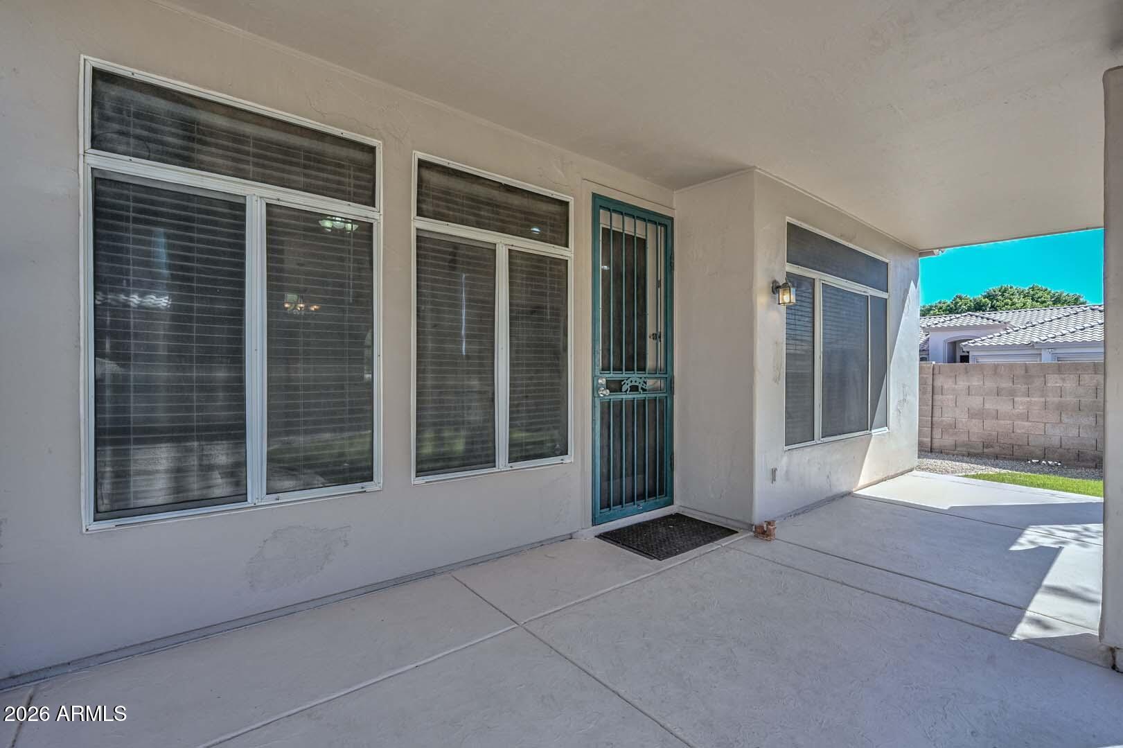 7444 W FOOTHILL Drive