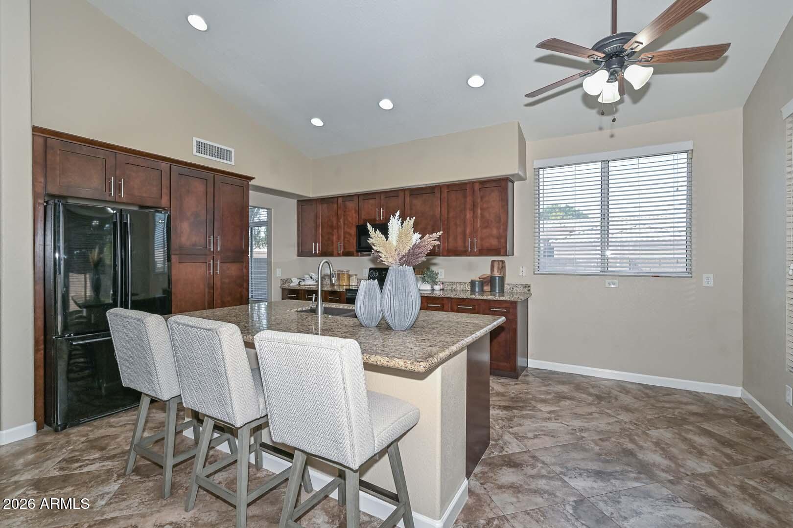 7444 W FOOTHILL Drive