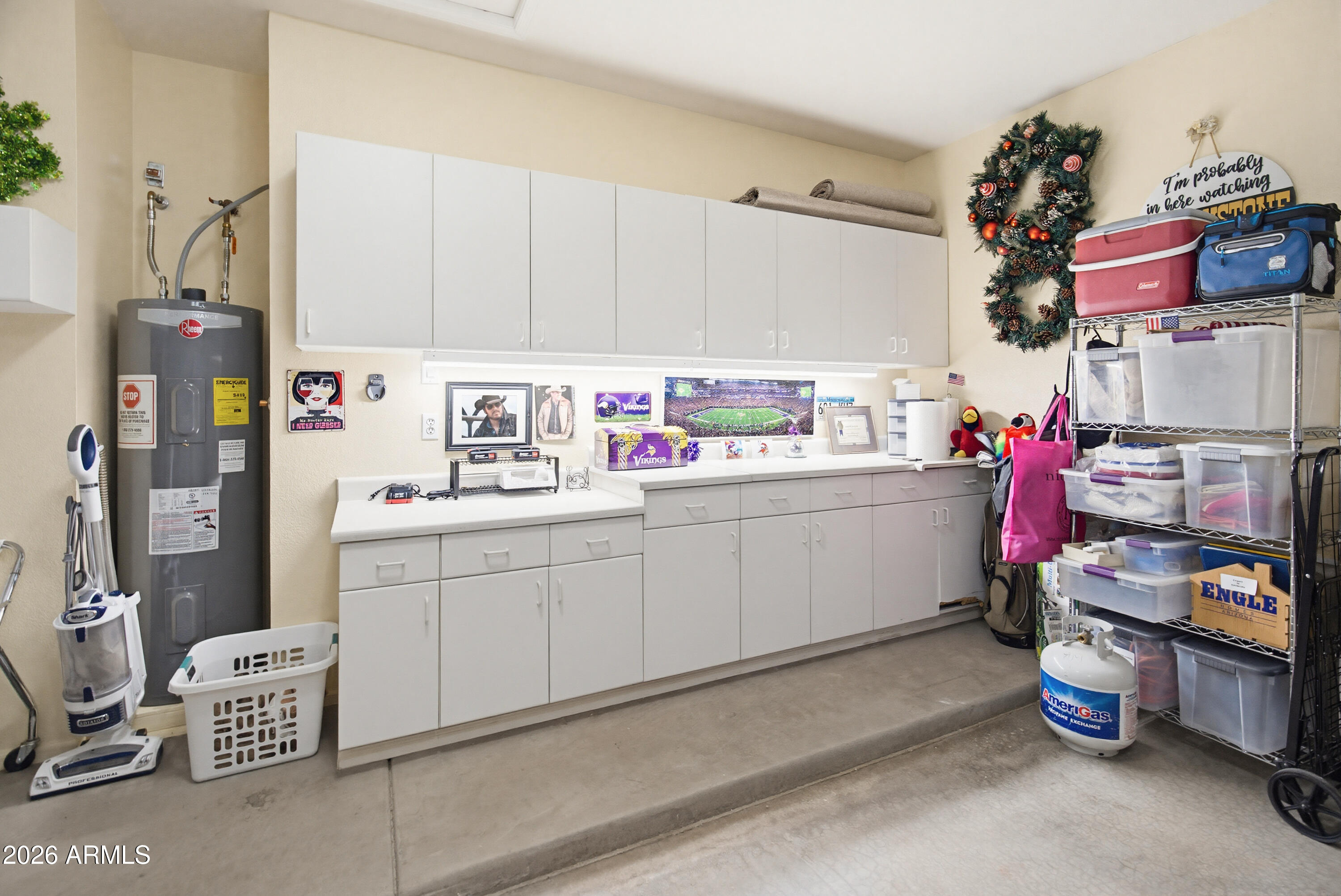 9057 W BEHREND Drive