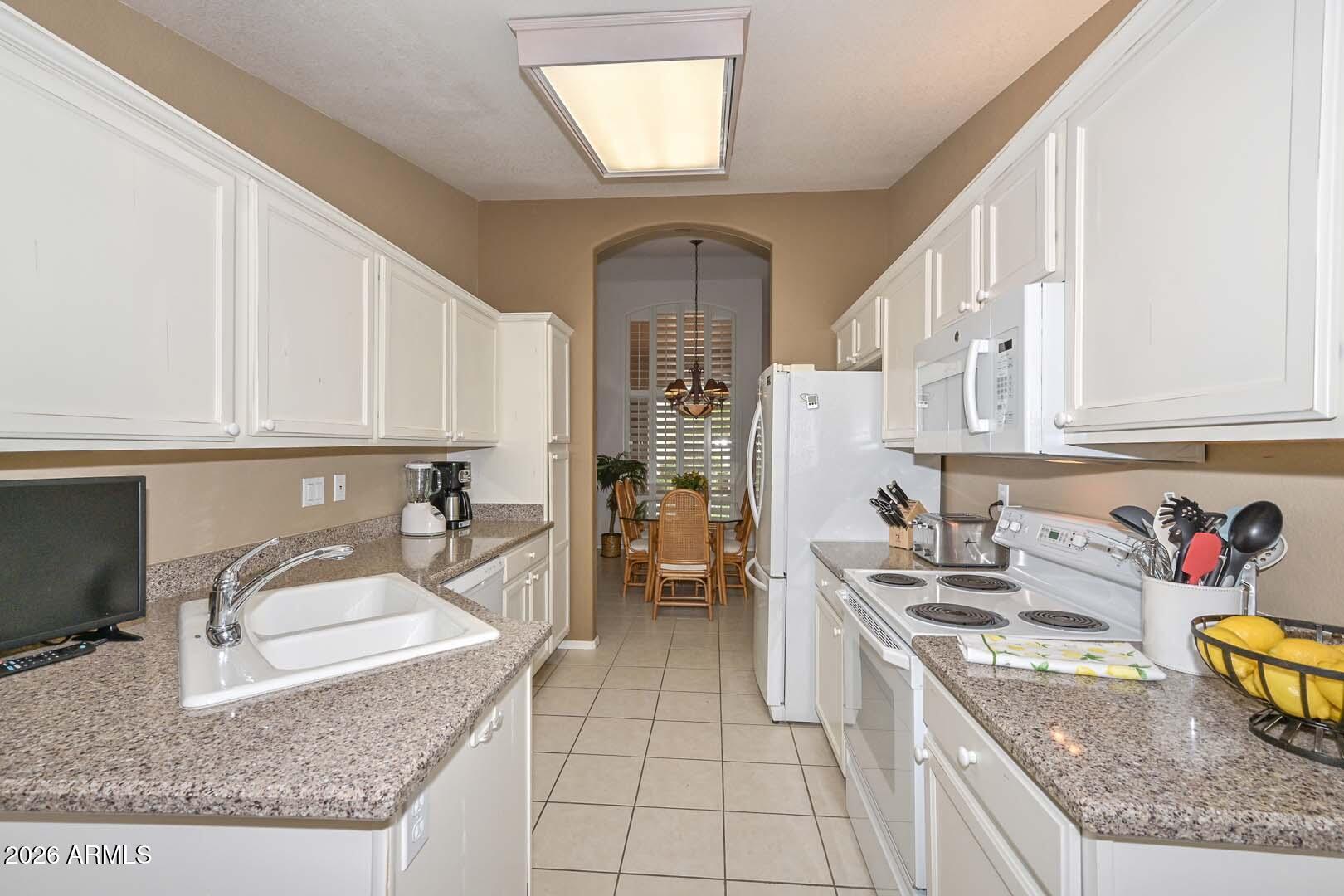 19524 N 83RD Lane