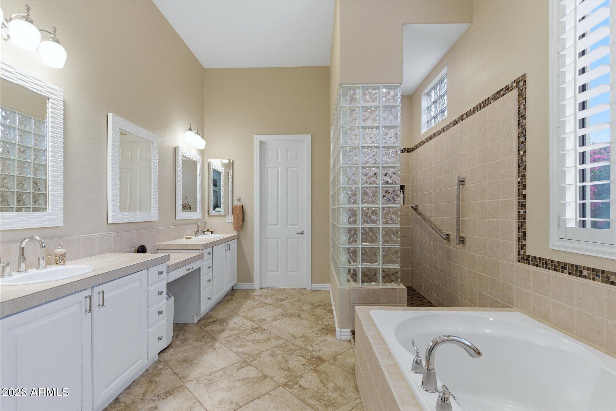40322 N HAWK RIDGE Trail
