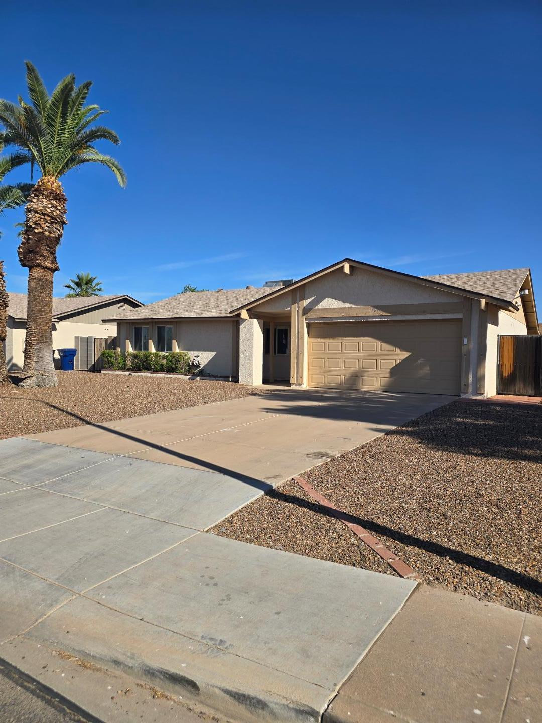 1615 W Summit Place
