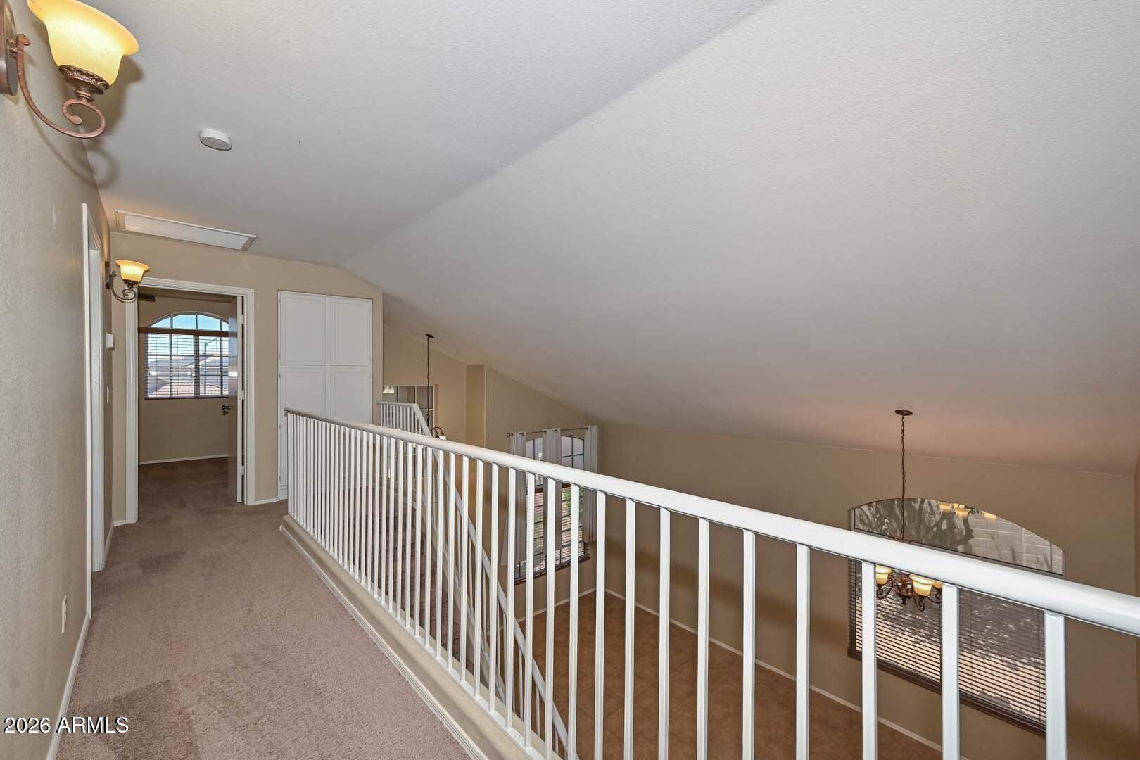 7110 W VIA DE LUNA Drive