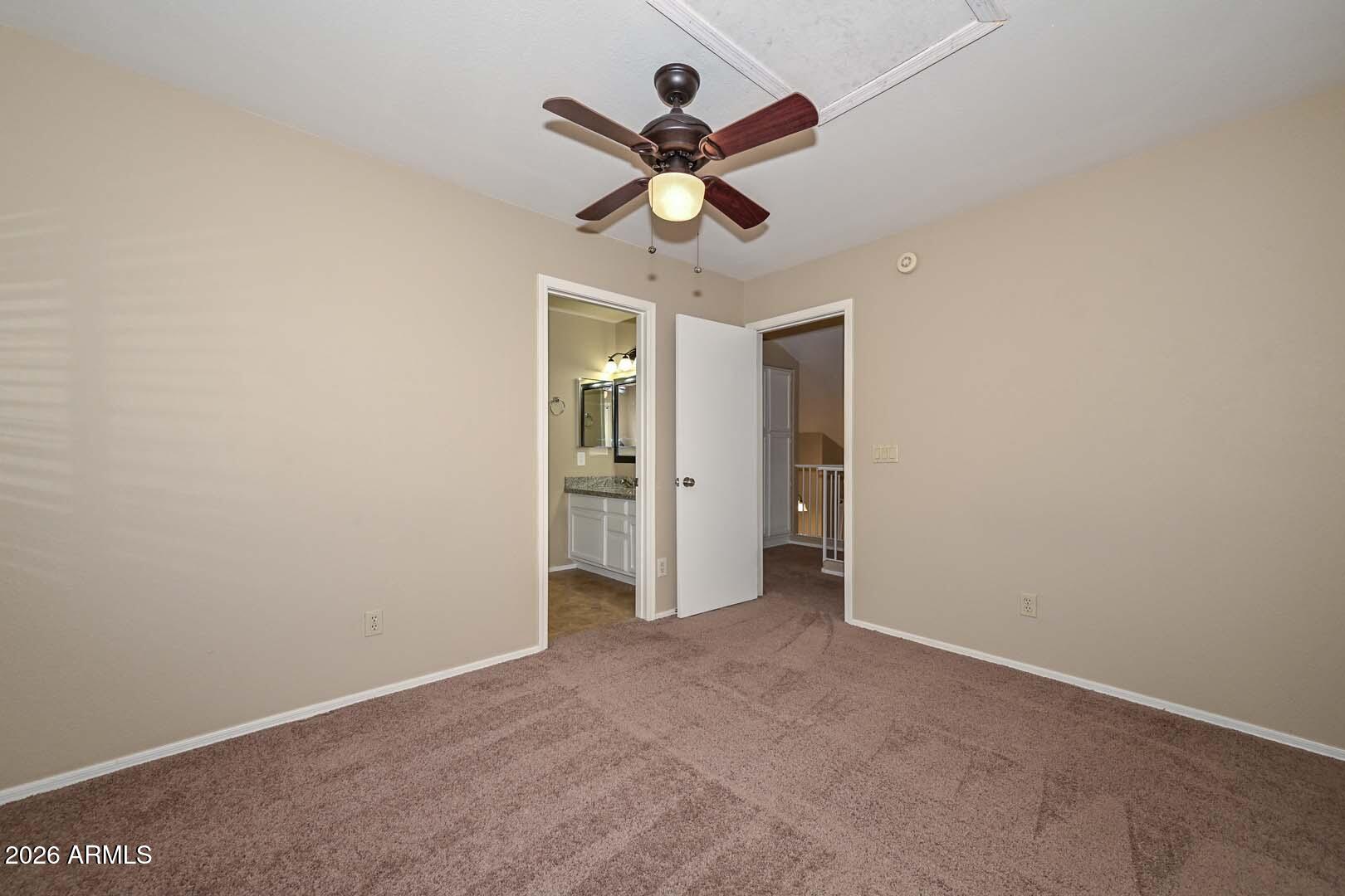 7110 W VIA DE LUNA Drive