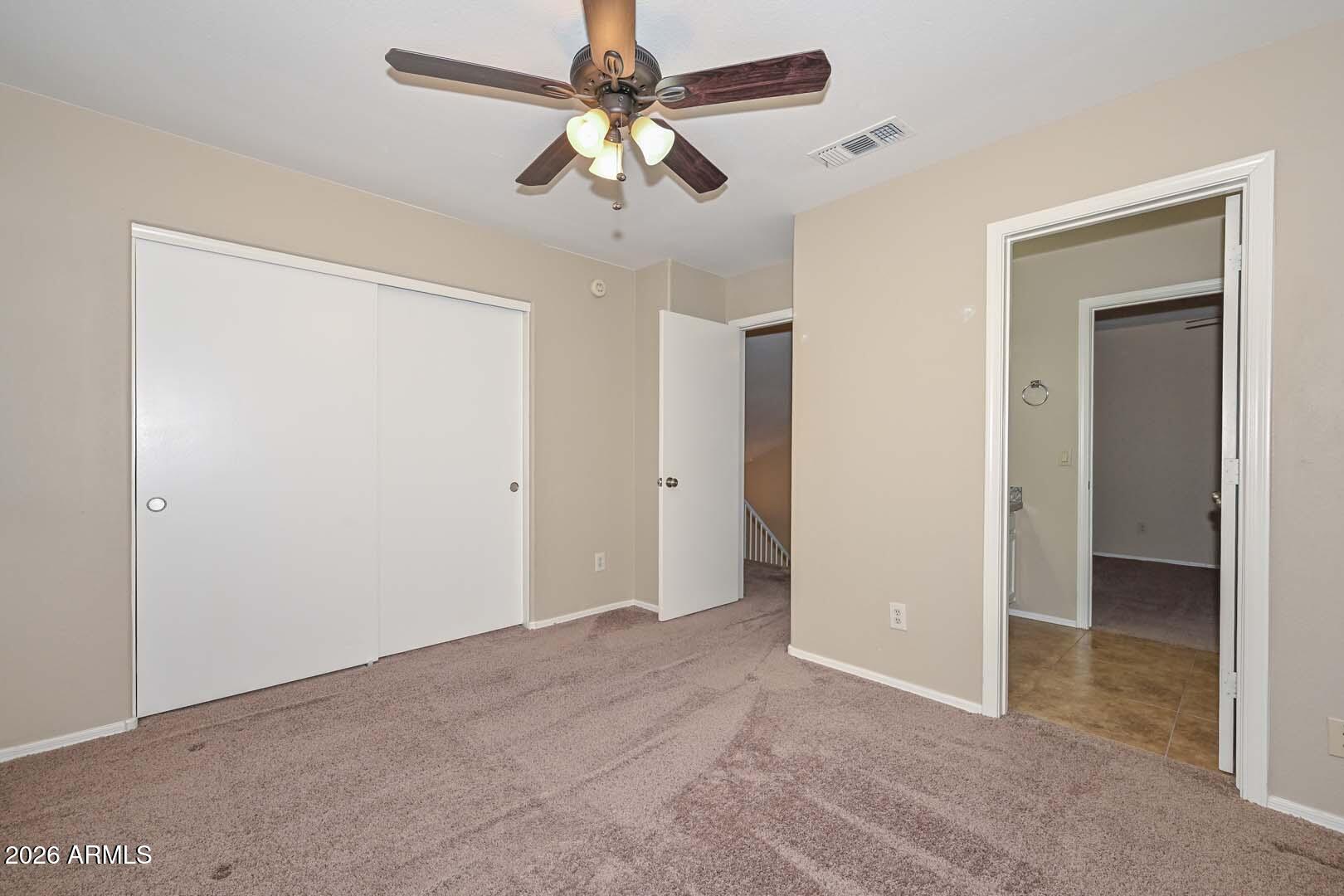 7110 W VIA DE LUNA Drive