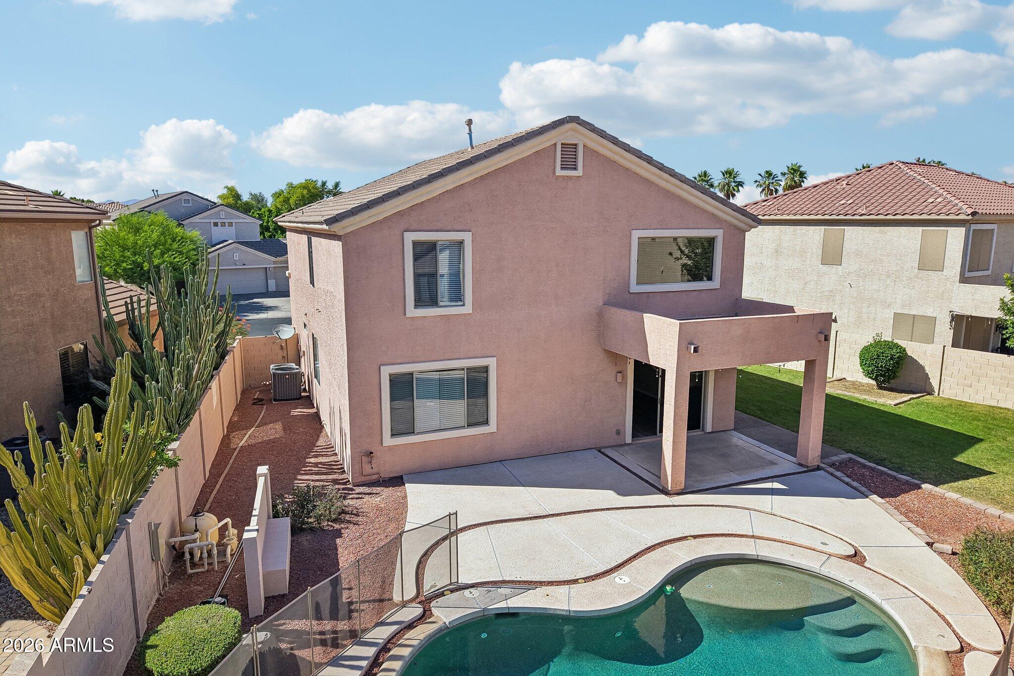 13609 W Alvarado Drive