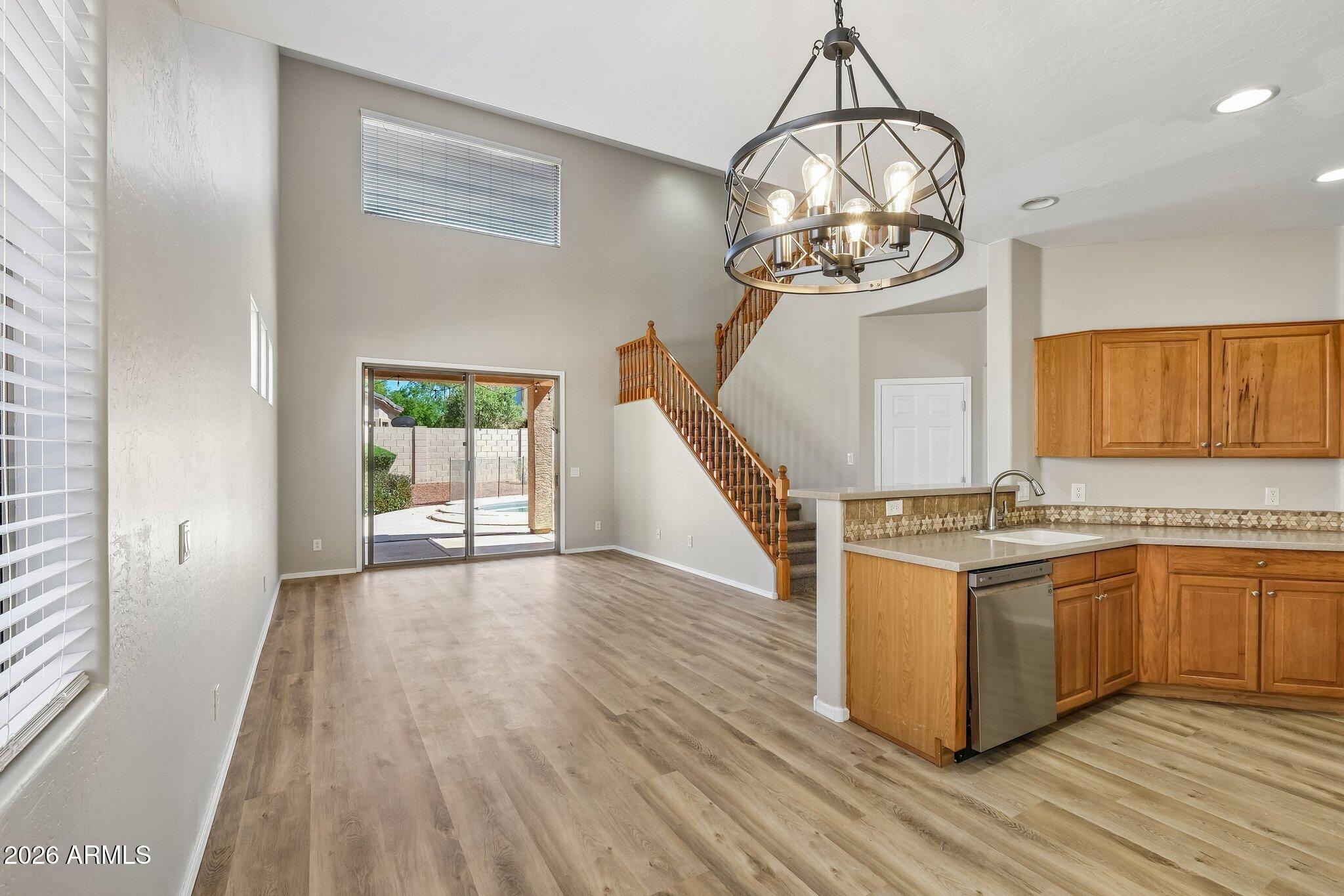 13609 W Alvarado Drive