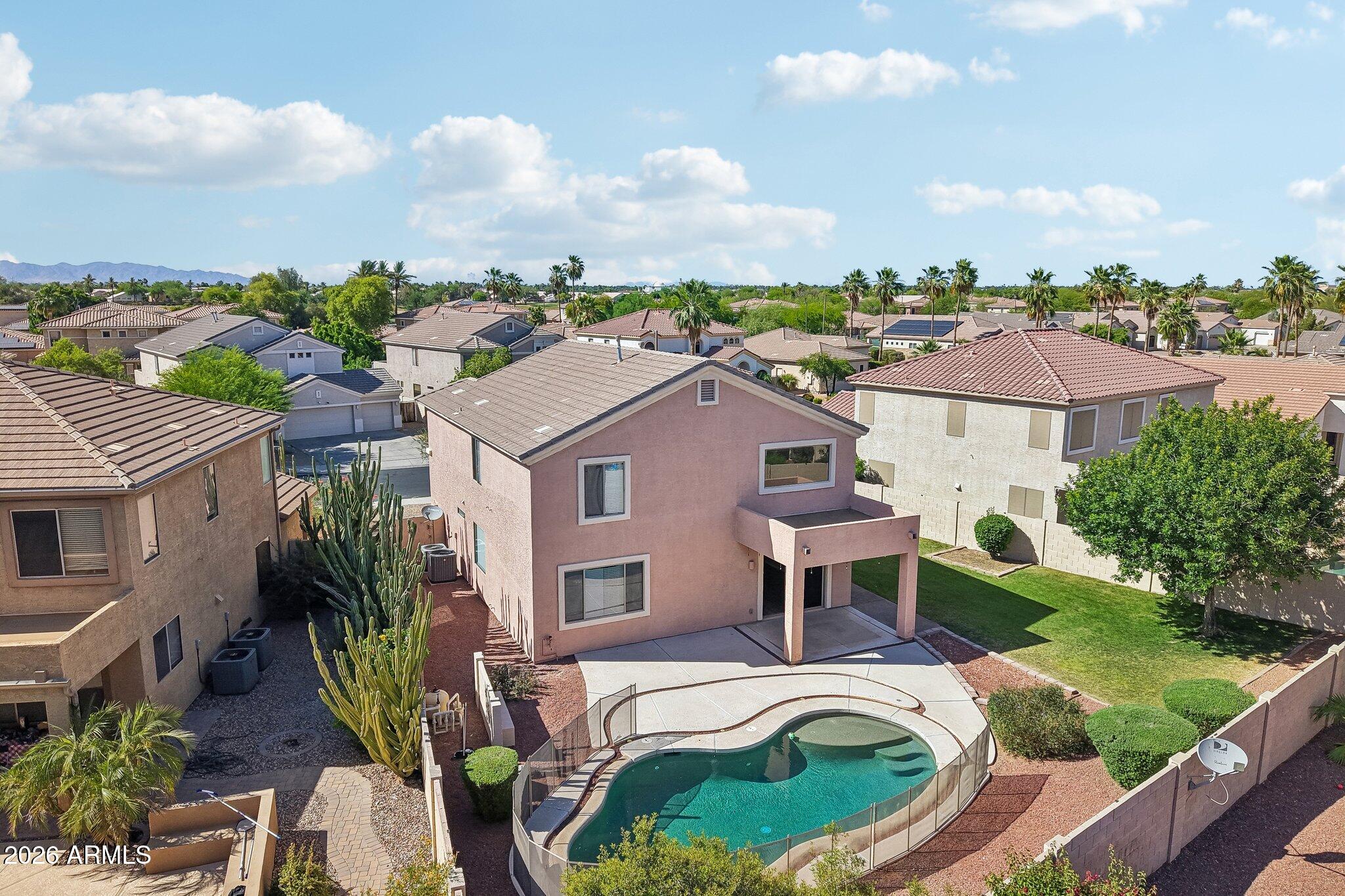 13609 W Alvarado Drive