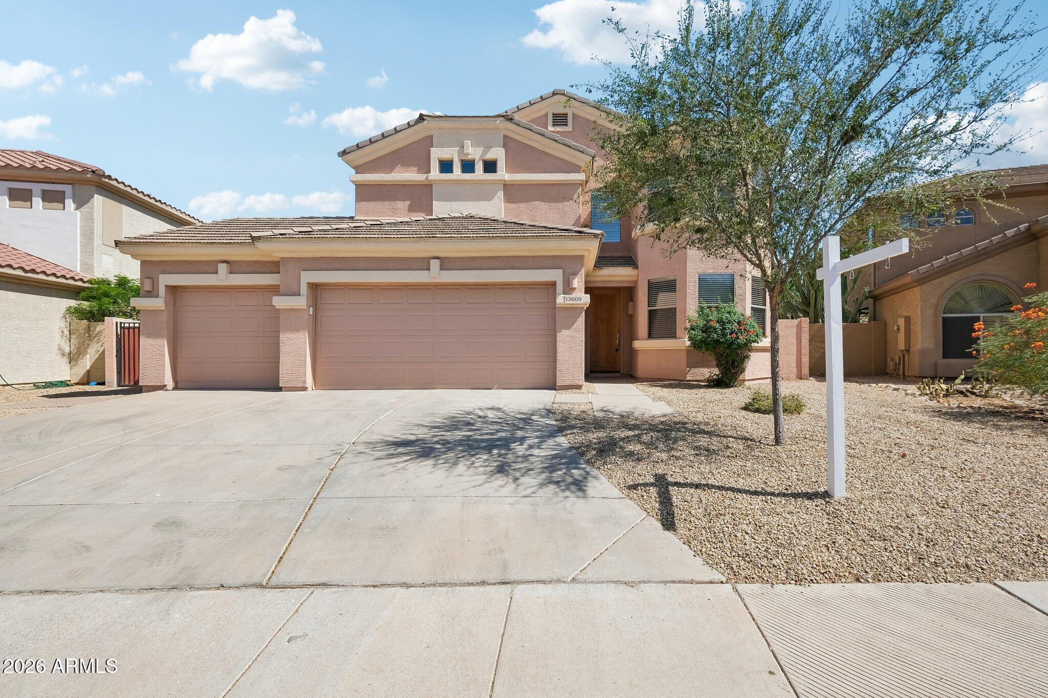 13609 W Alvarado Drive