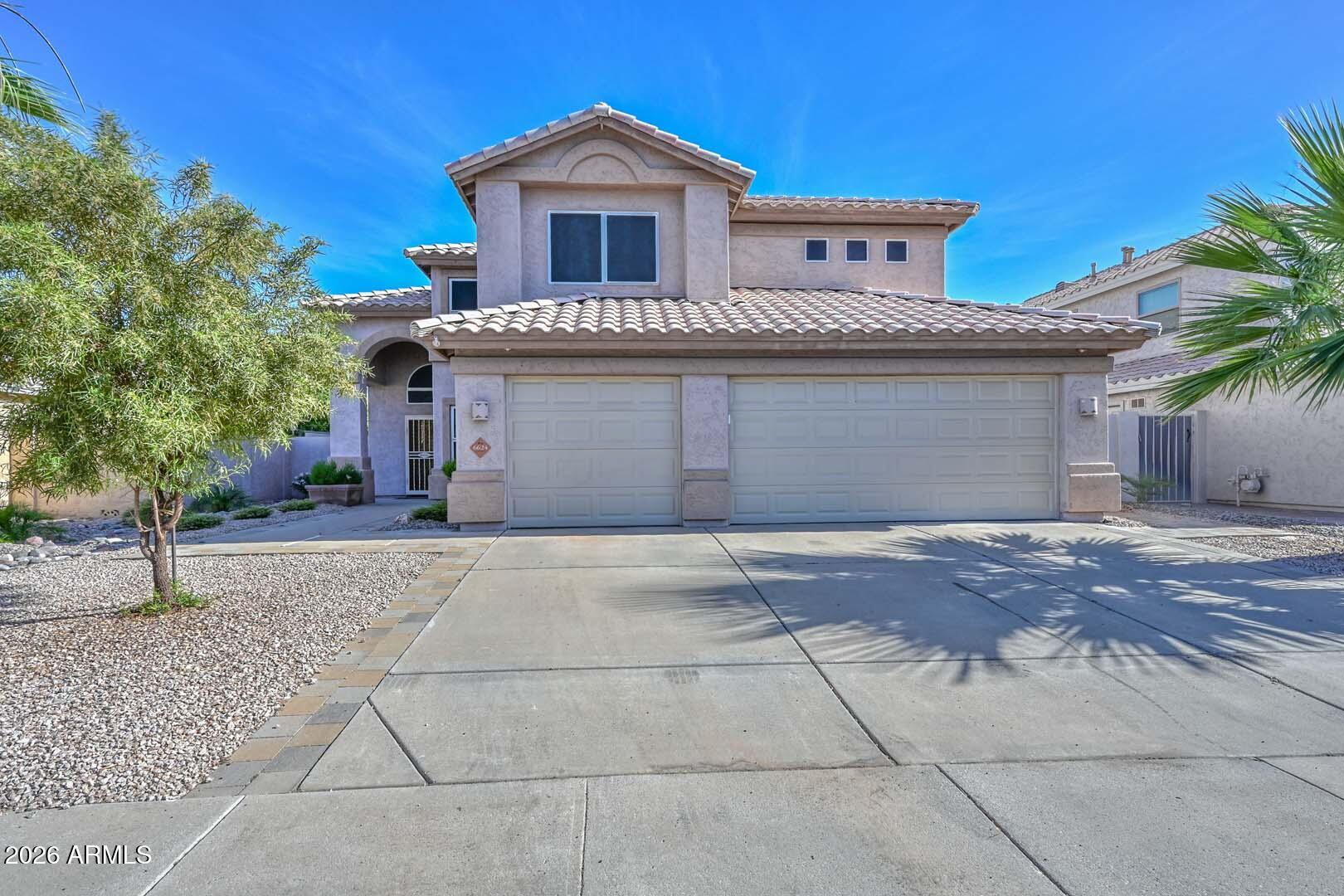 6624 W LOUISE Drive