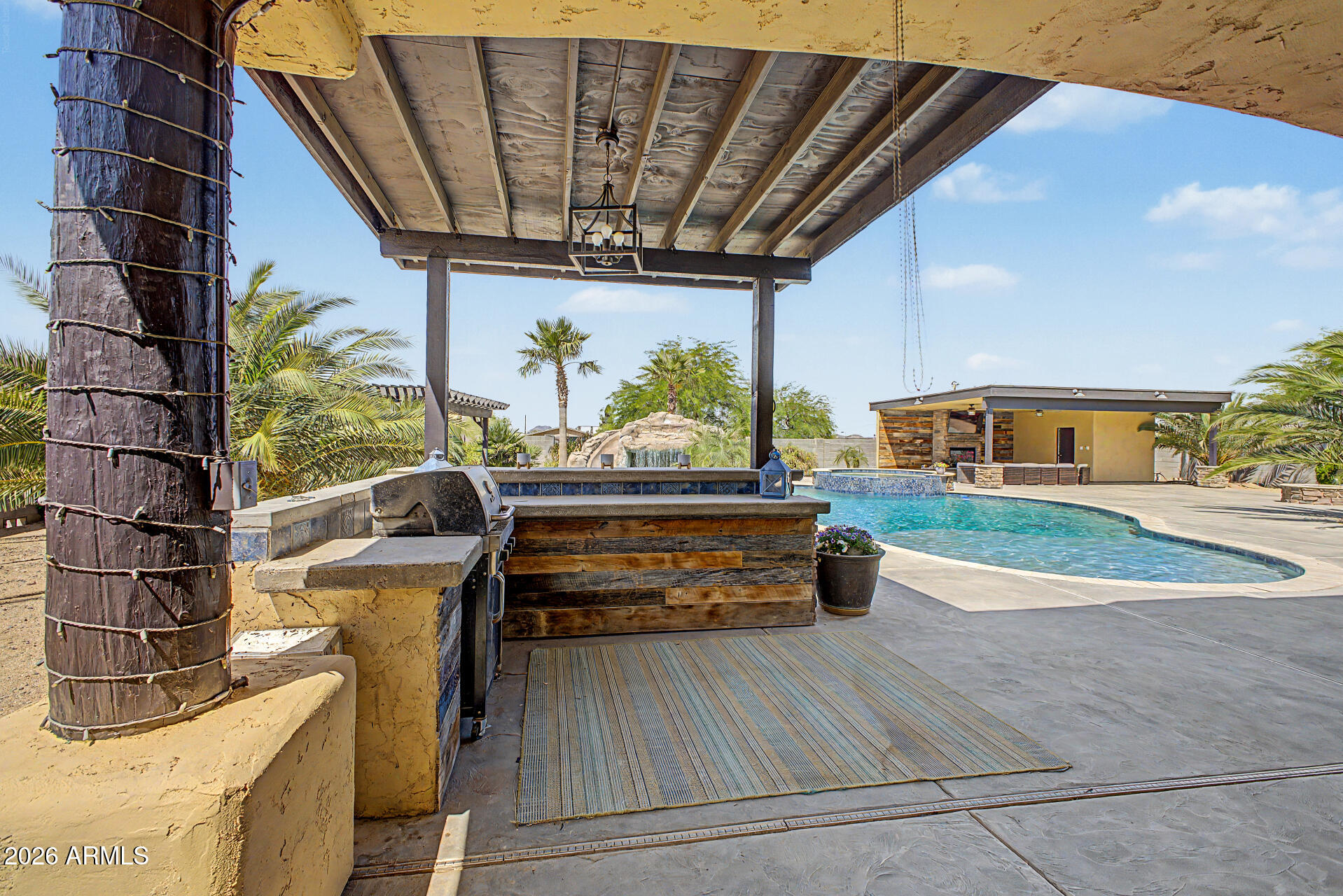 1703 W Quartz Rock Road