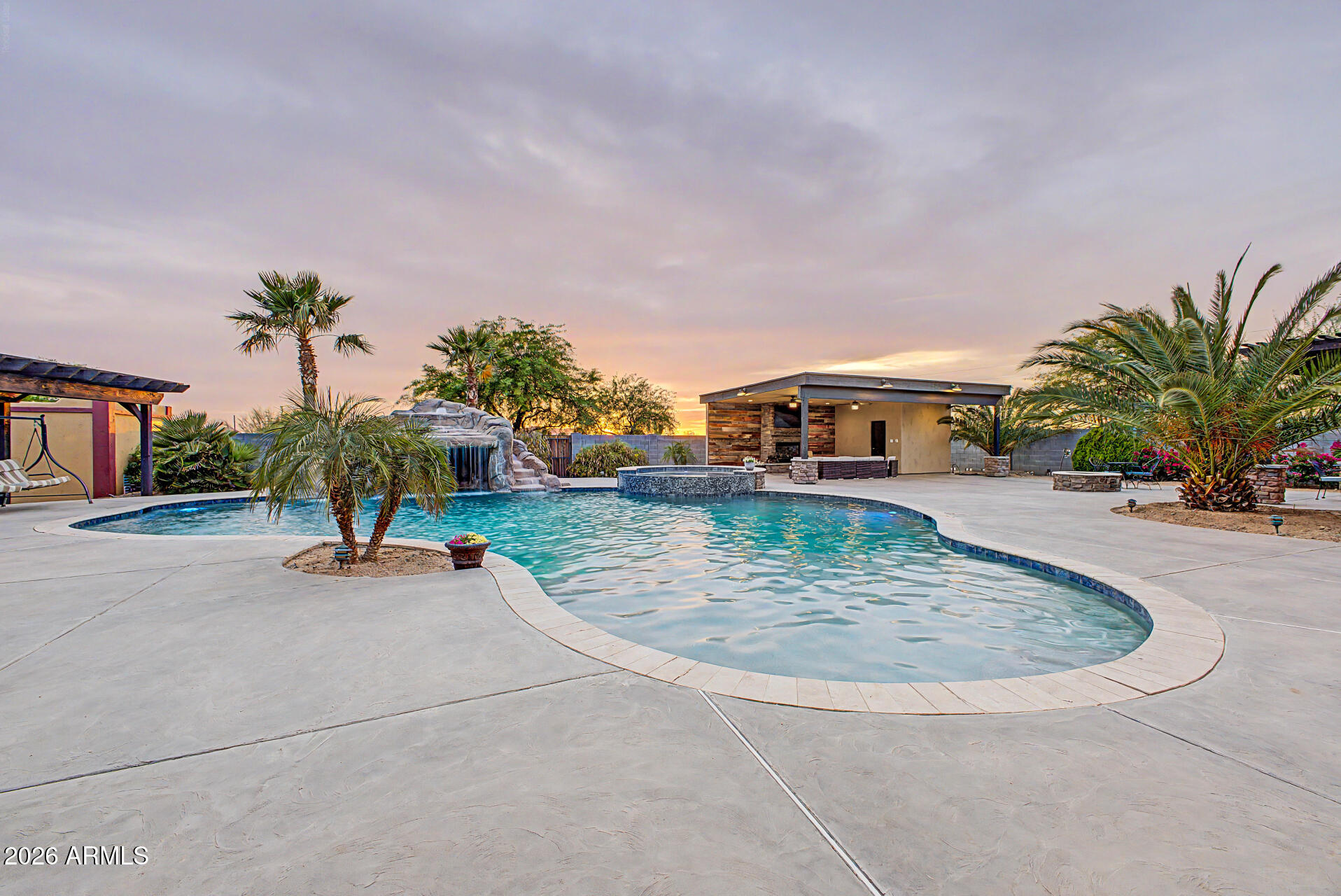 1703 W Quartz Rock Road