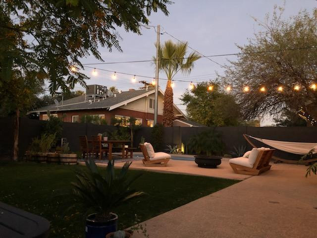 942 E Coronado Road