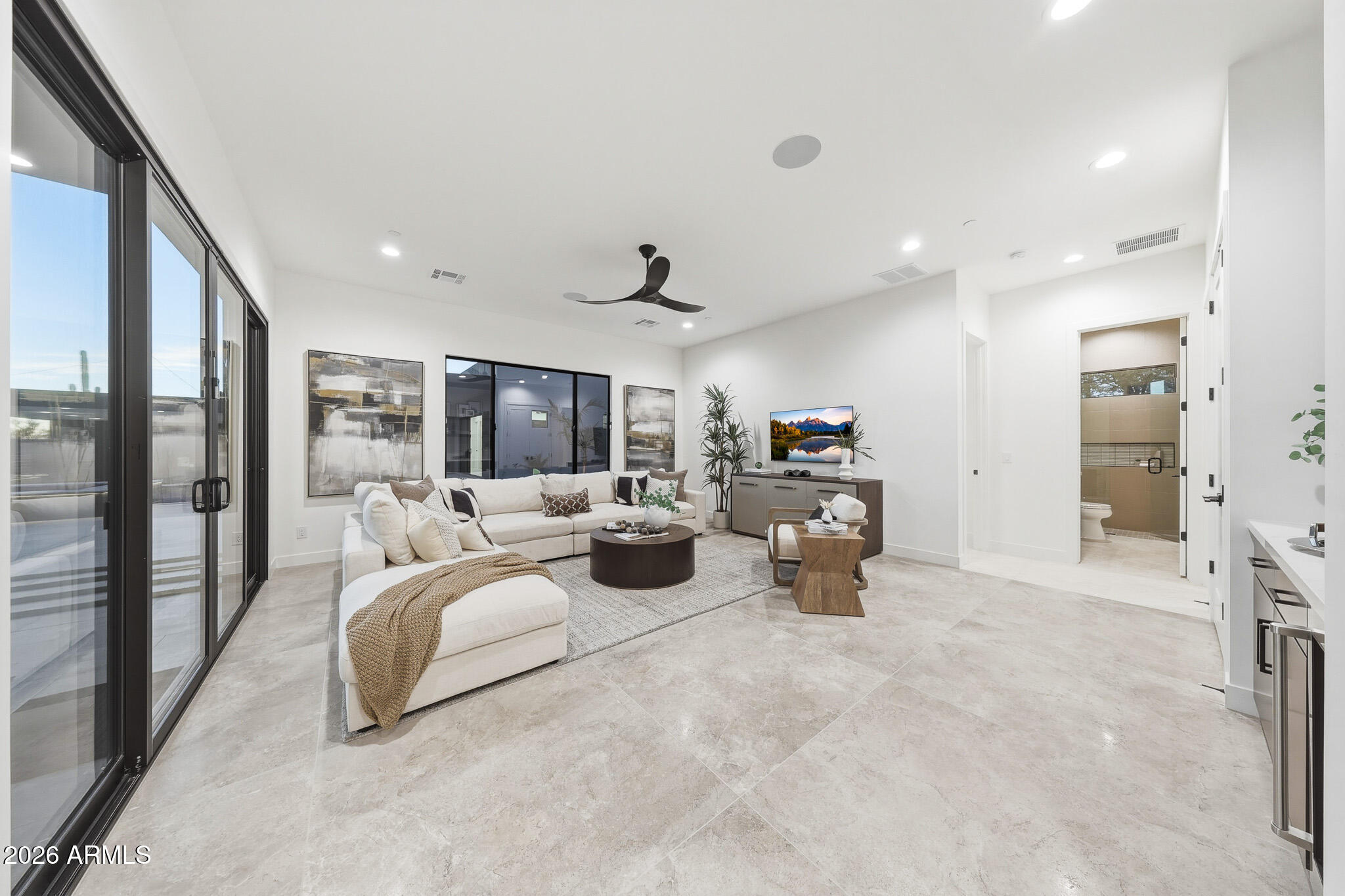 1420 E COYOTE WASH Drive