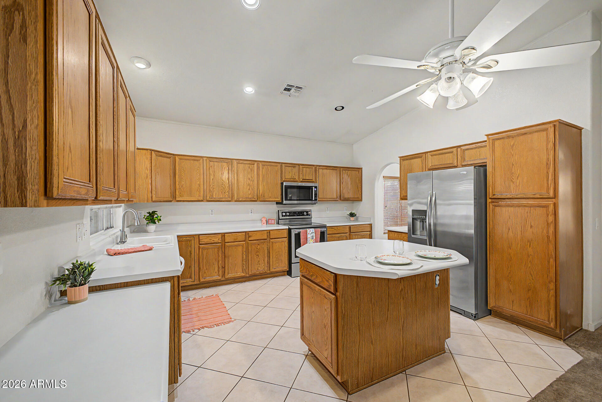 7672 W BETTY ELYSE Lane