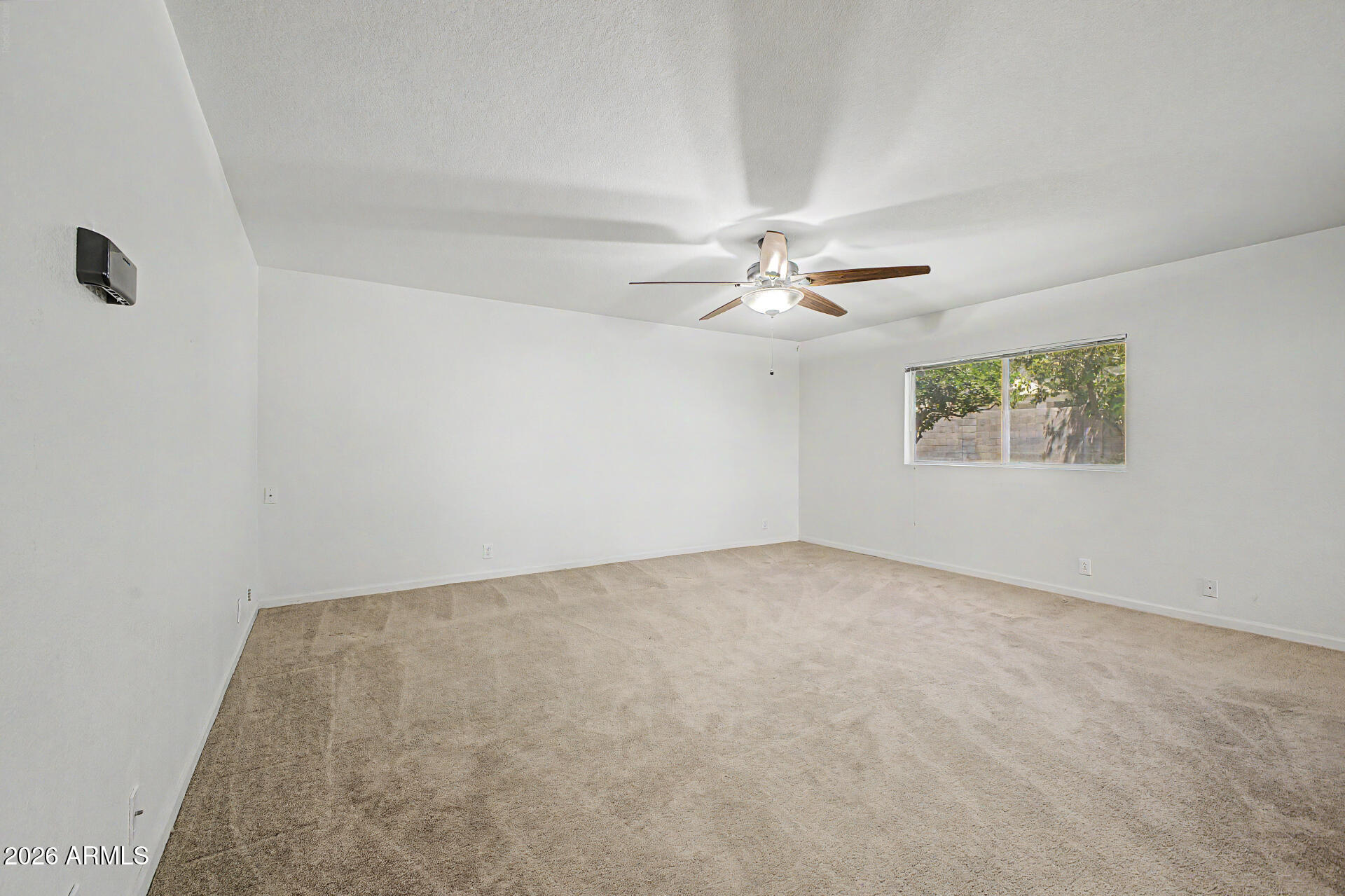 7672 W BETTY ELYSE Lane