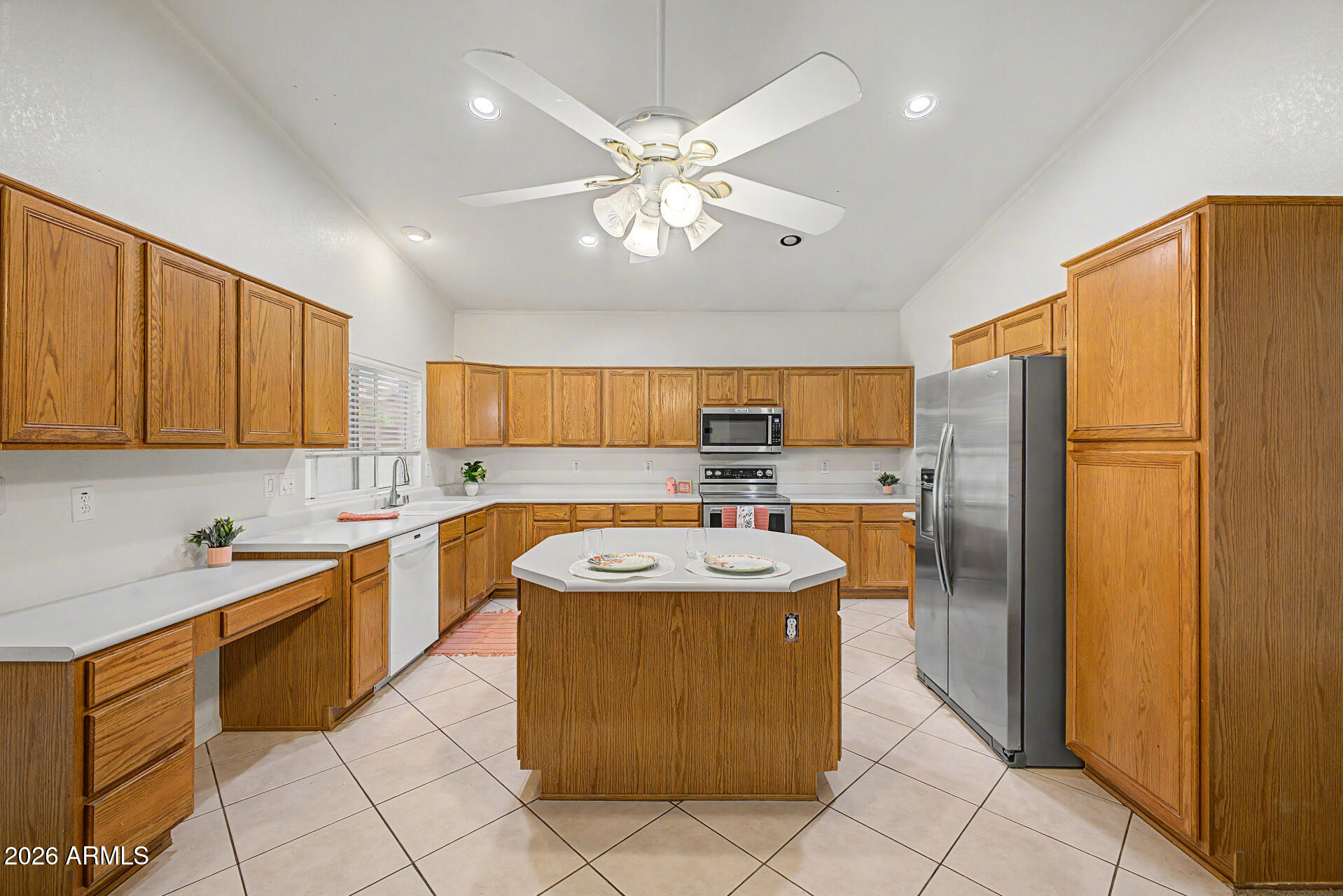 7672 W BETTY ELYSE Lane