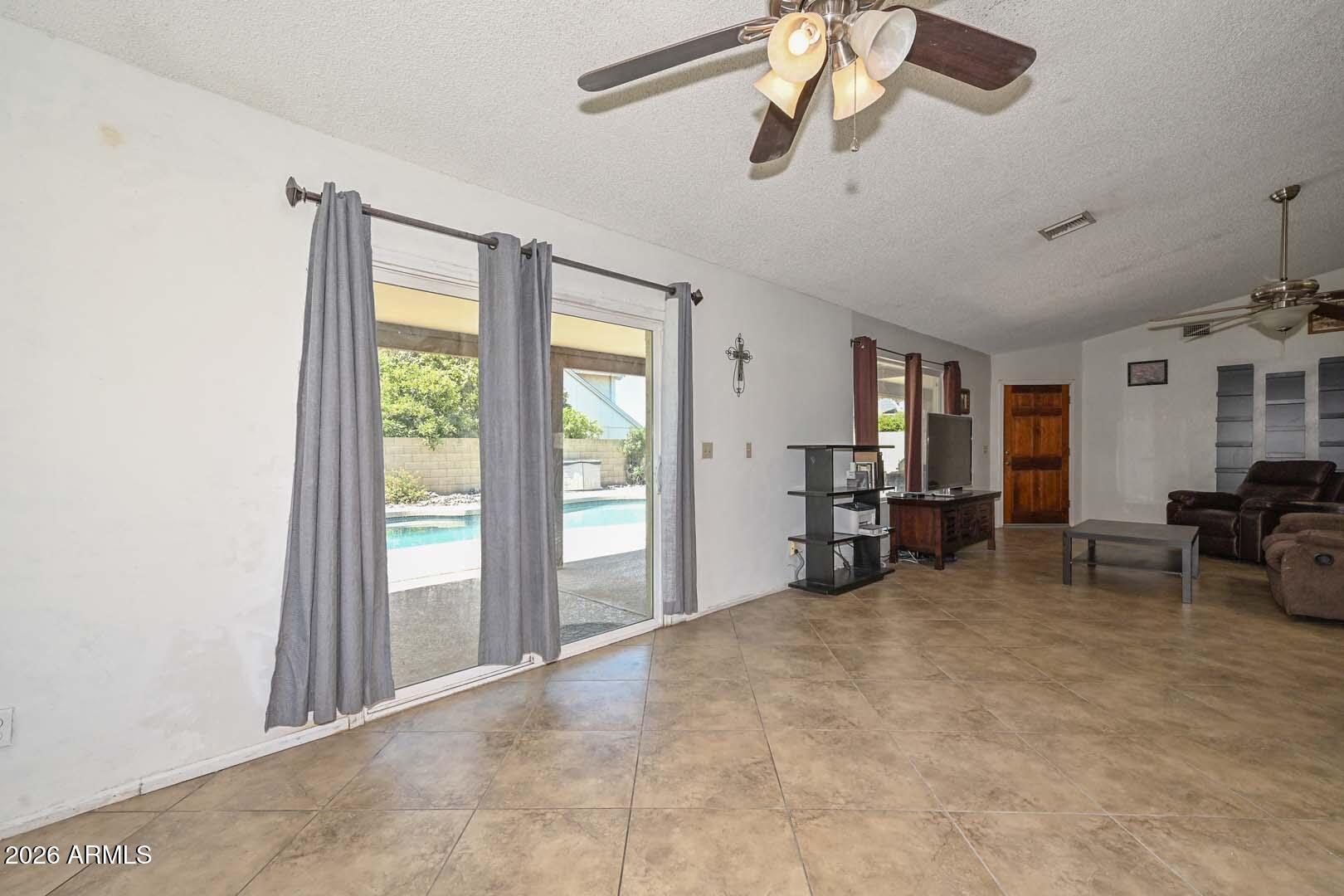 13417 N 53RD Drive