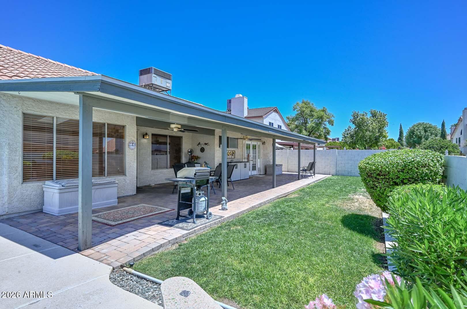 7637 W DREYFUS Drive