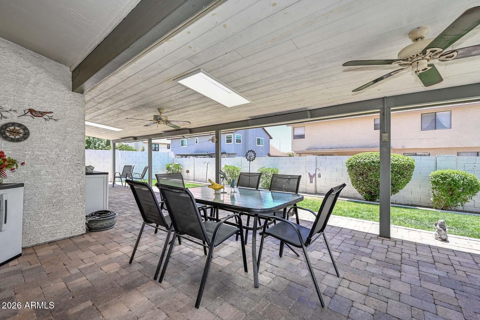 7637 W DREYFUS Drive